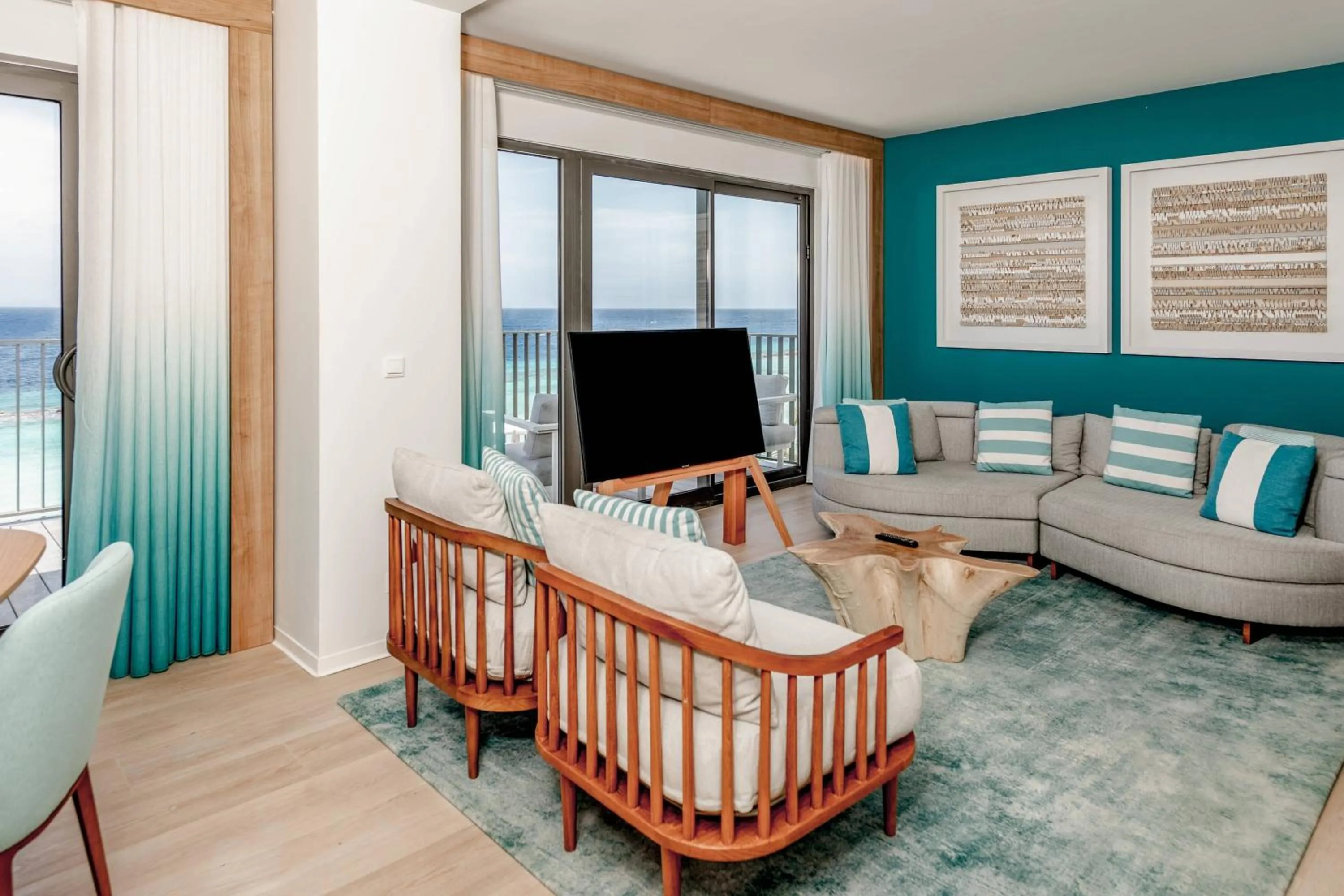 Living room in Curaçao Marriott Beach Resort