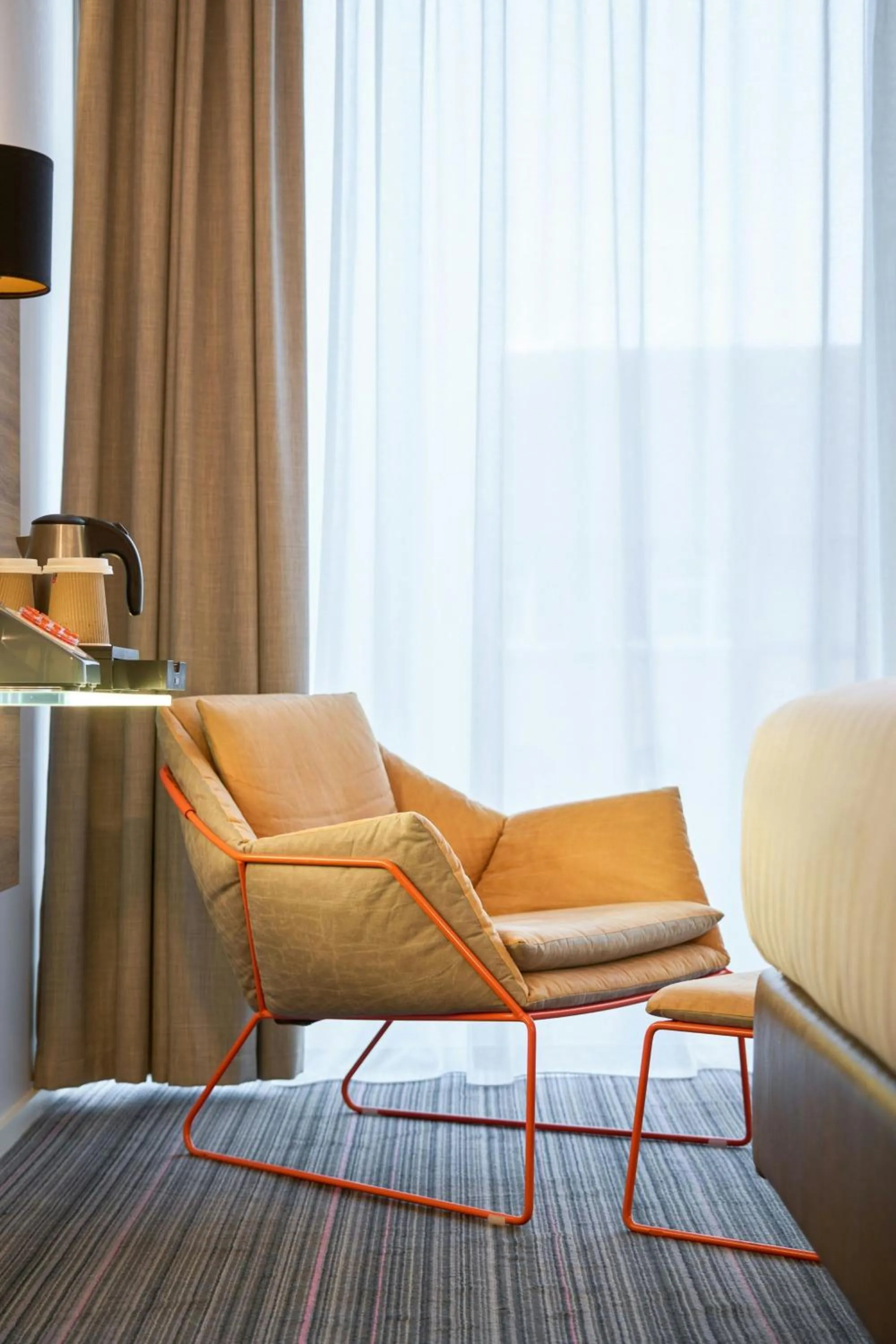 Photo of the whole room in Moxy Dublin City