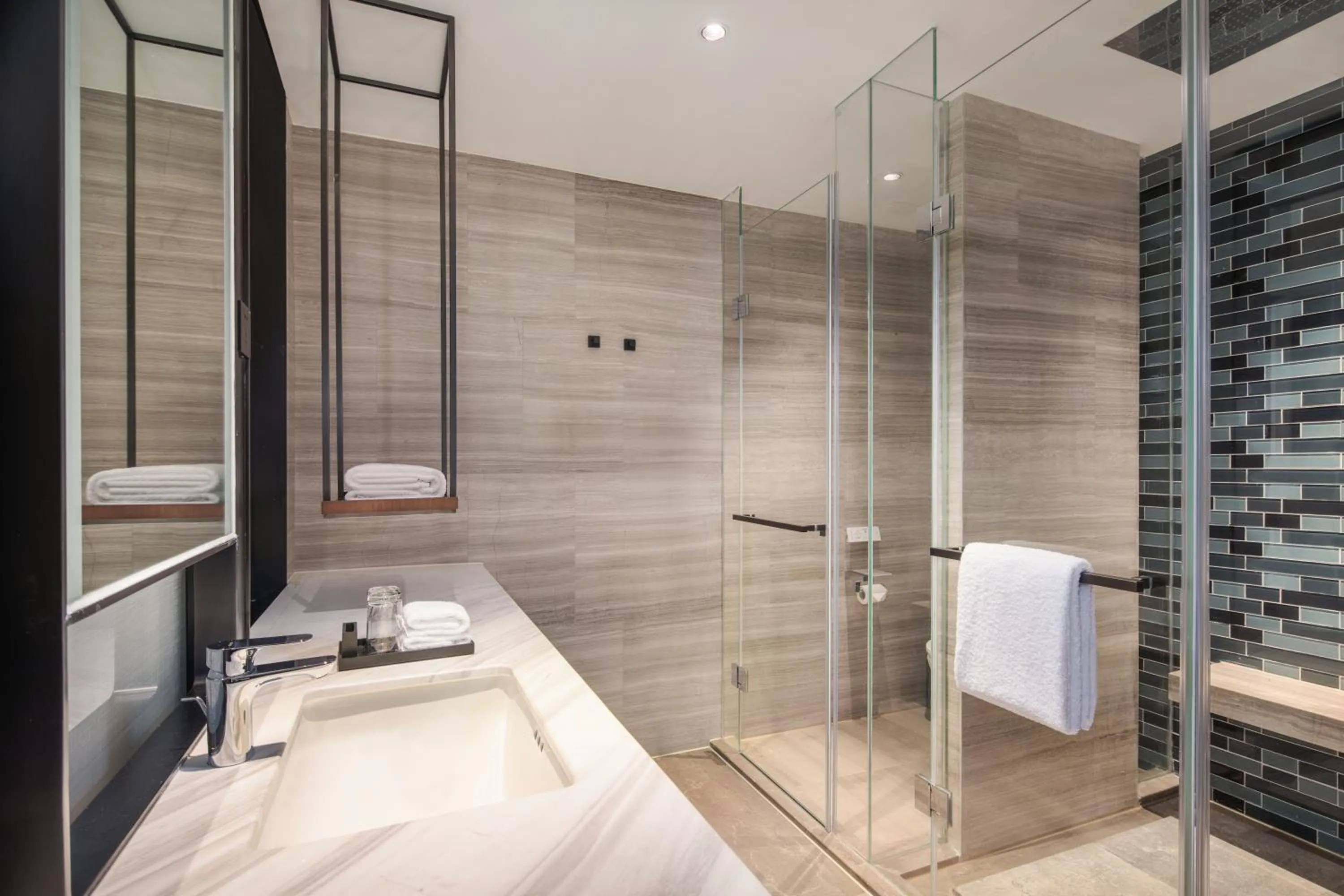 Bathroom in Fairfield by Marriott Taizhou Bay