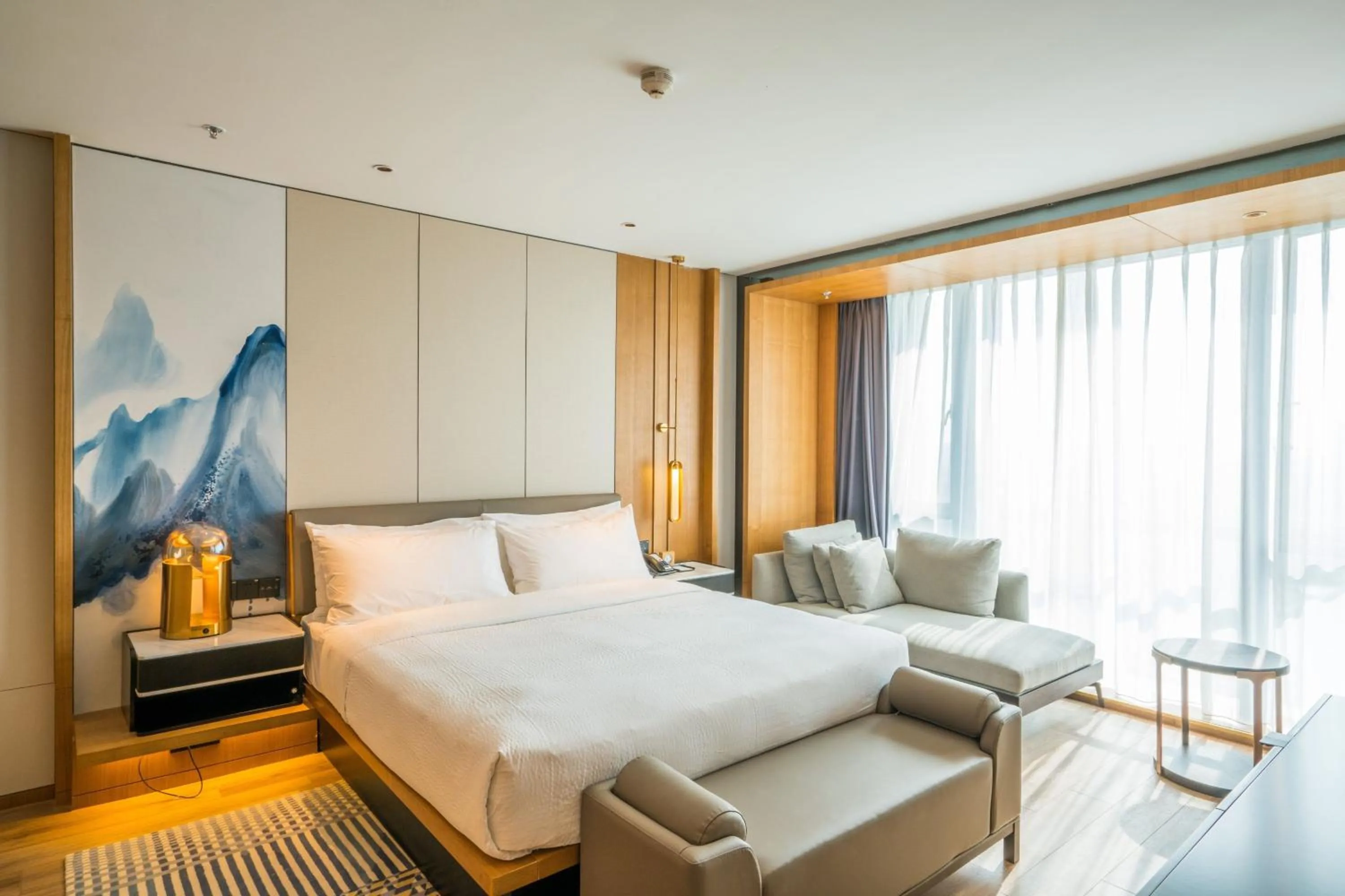 Photo of the whole room, Bed in Fairfield by Marriott Taizhou Bay