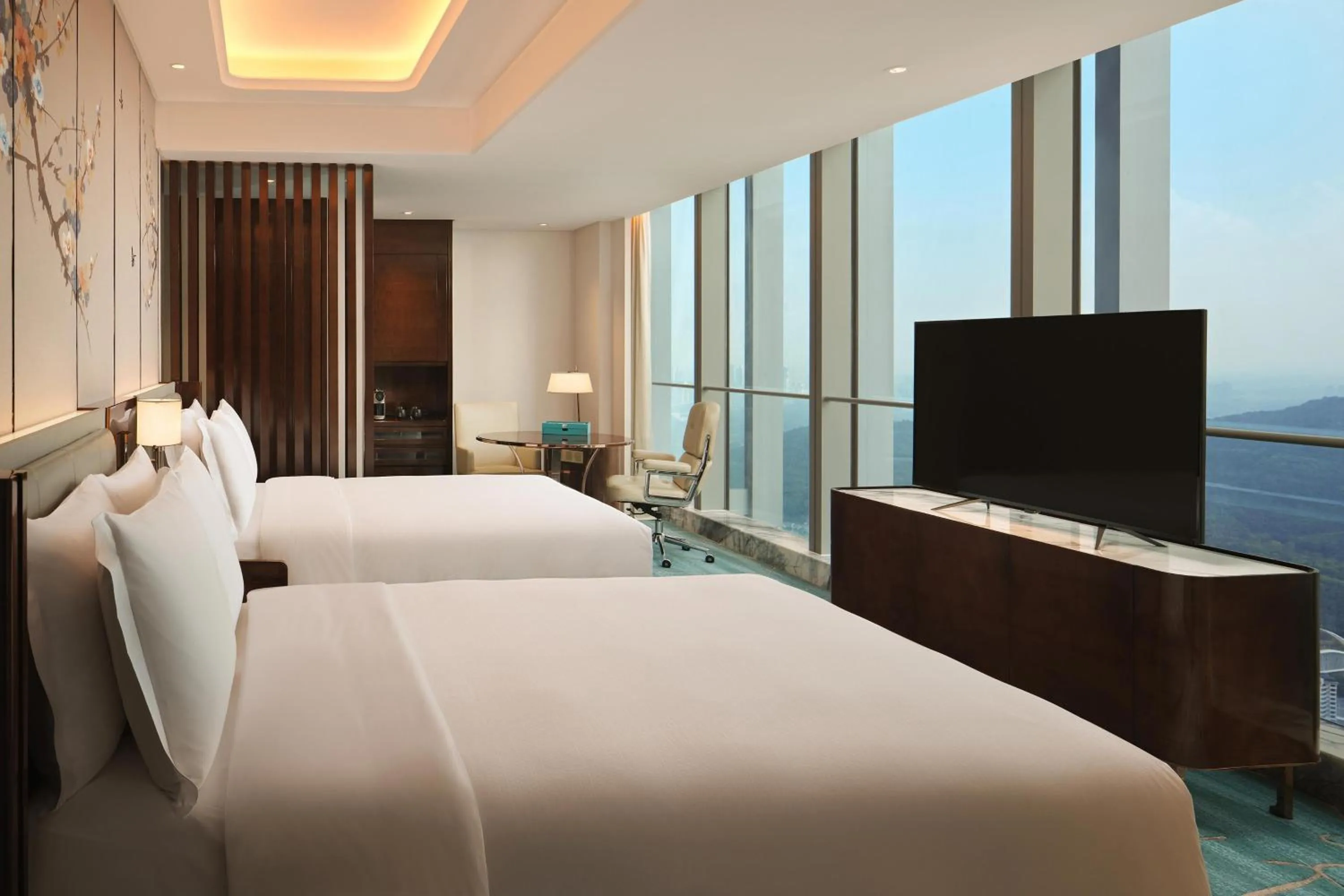 Photo of the whole room, Bed in Na Lotus Hotel, a Luxury Collection Hotel, Nanning