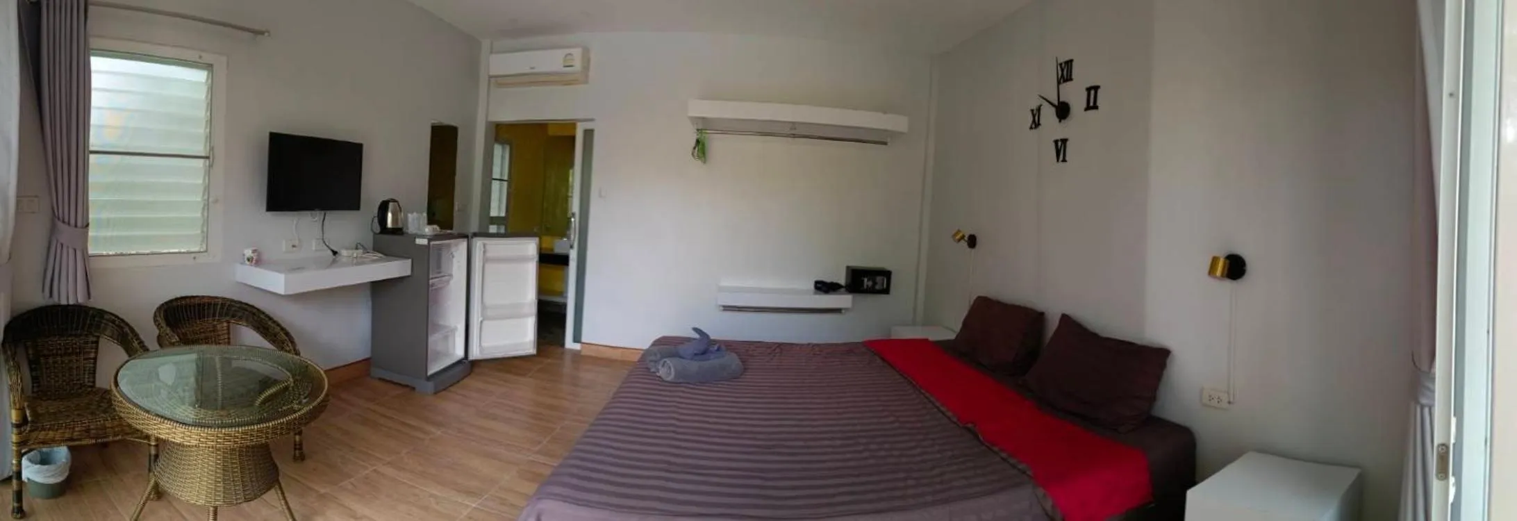 Bed in Ban Elephant Blanc Bungalow