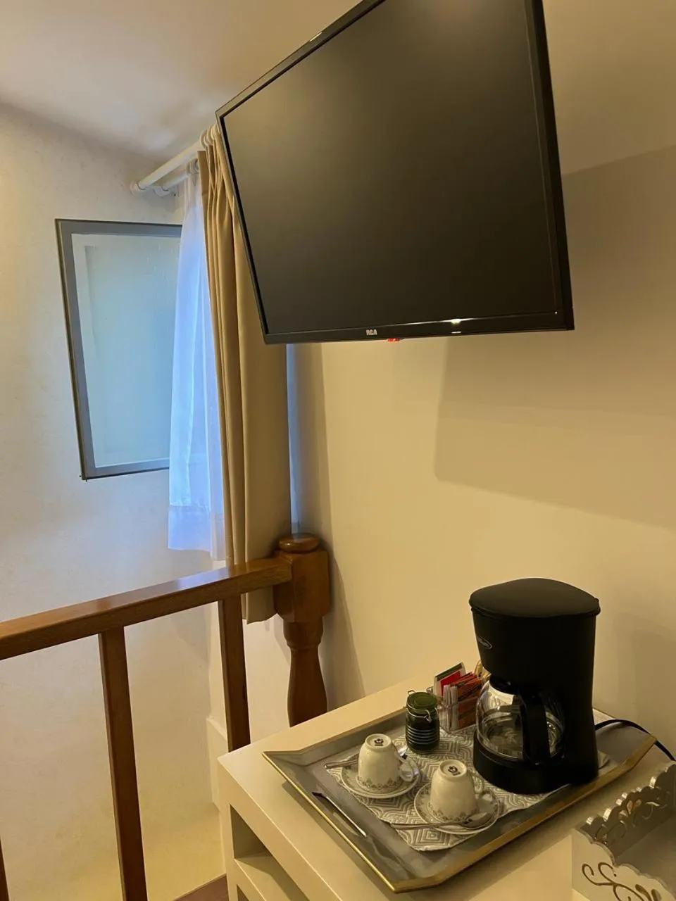 TV and multimedia in Adamas House Hotel Boutique