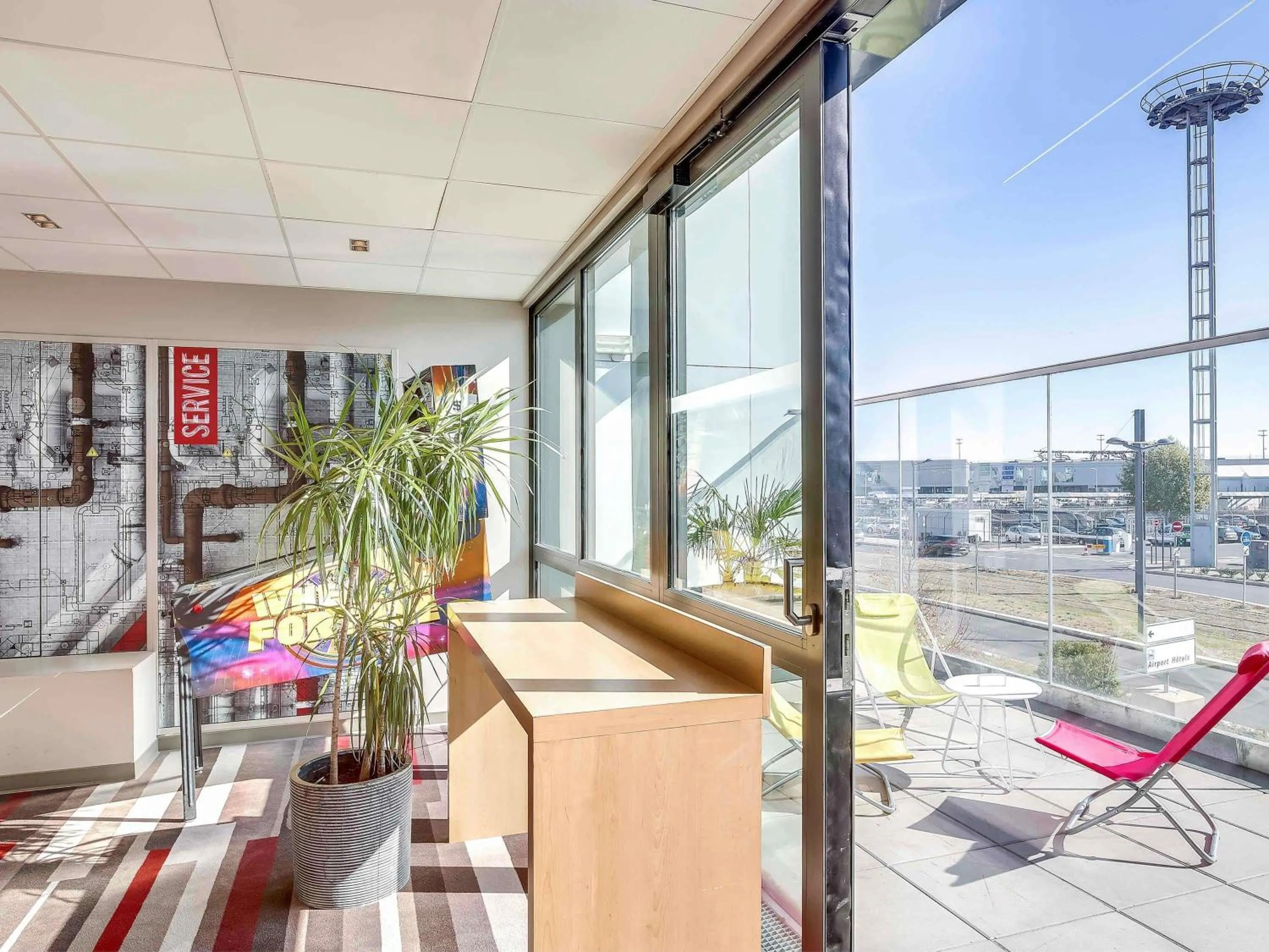 Meeting/conference room in ibis Paris Coeur d'Orly Airport