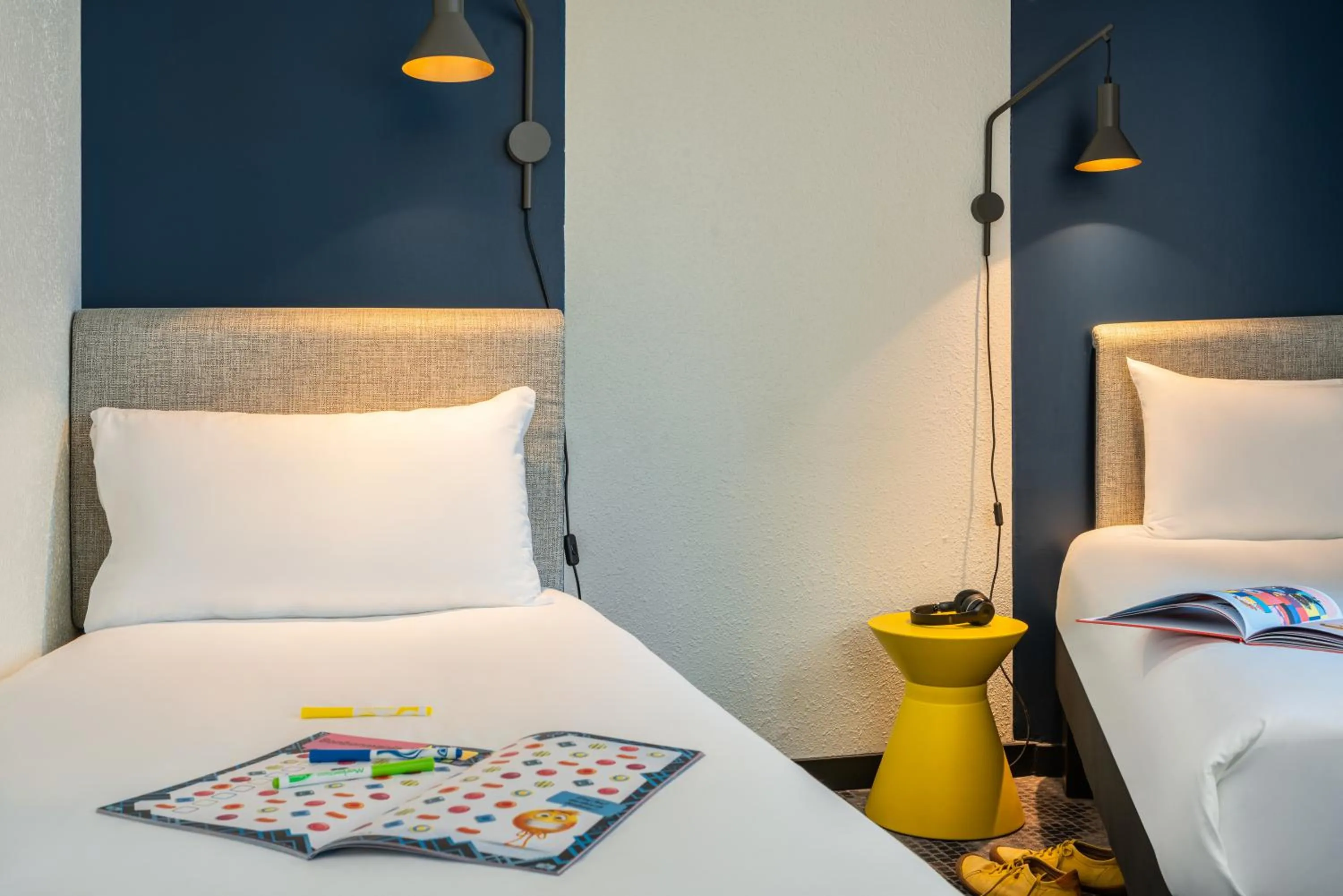 Bedroom, Bed in ibis Paris Coeur d'Orly Airport