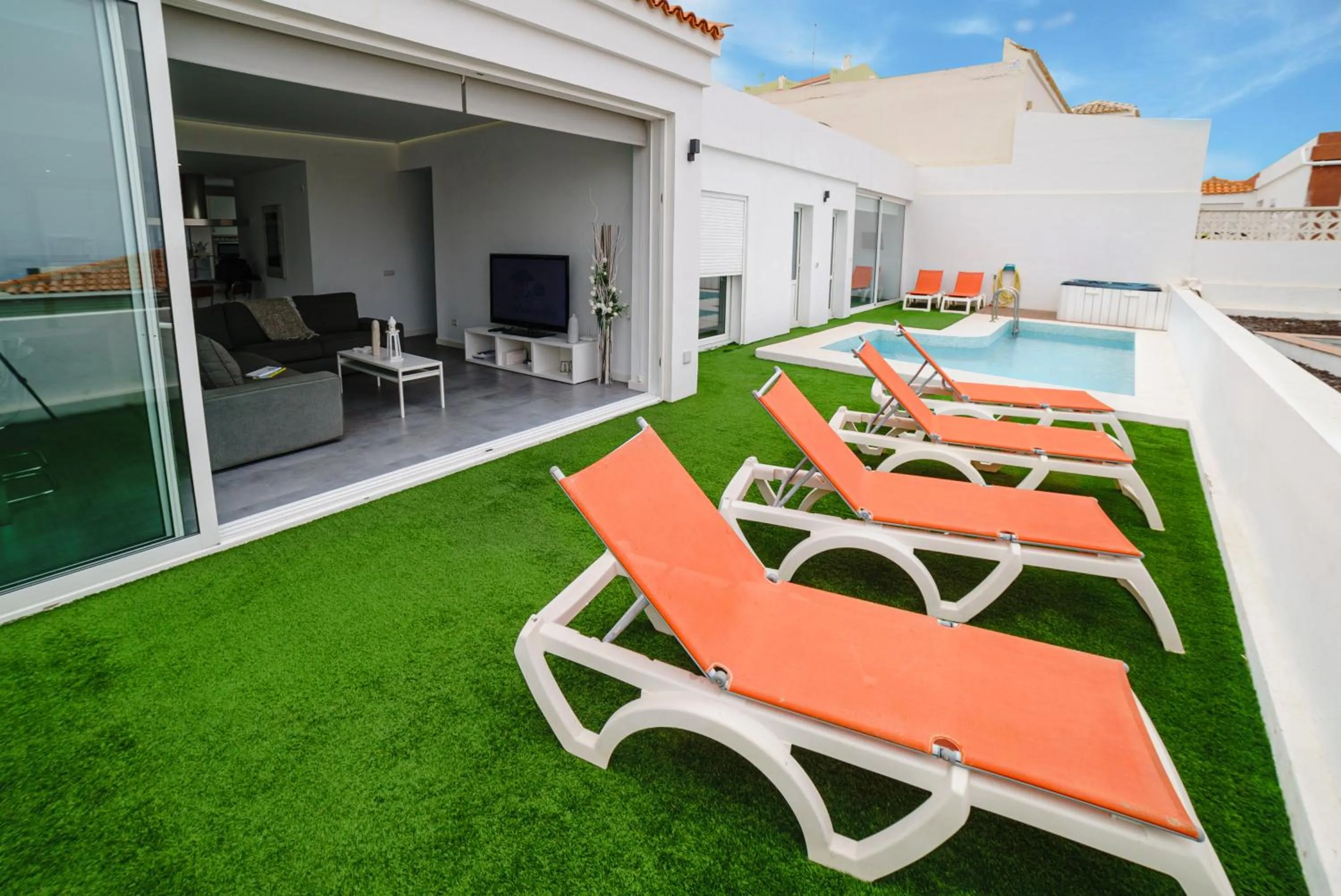 Property building in Villa Carlota Costa Adeje