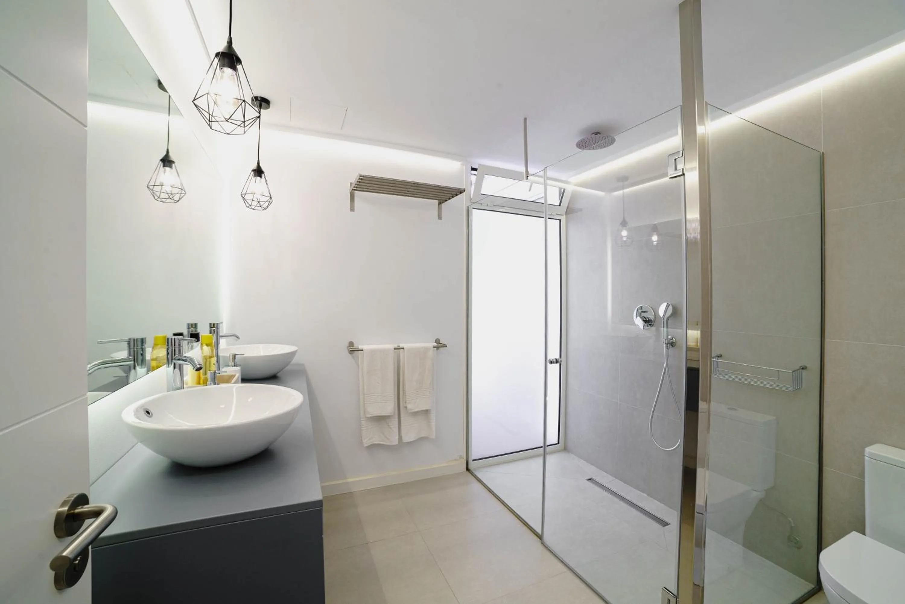 Bathroom in Villa Carlota Costa Adeje