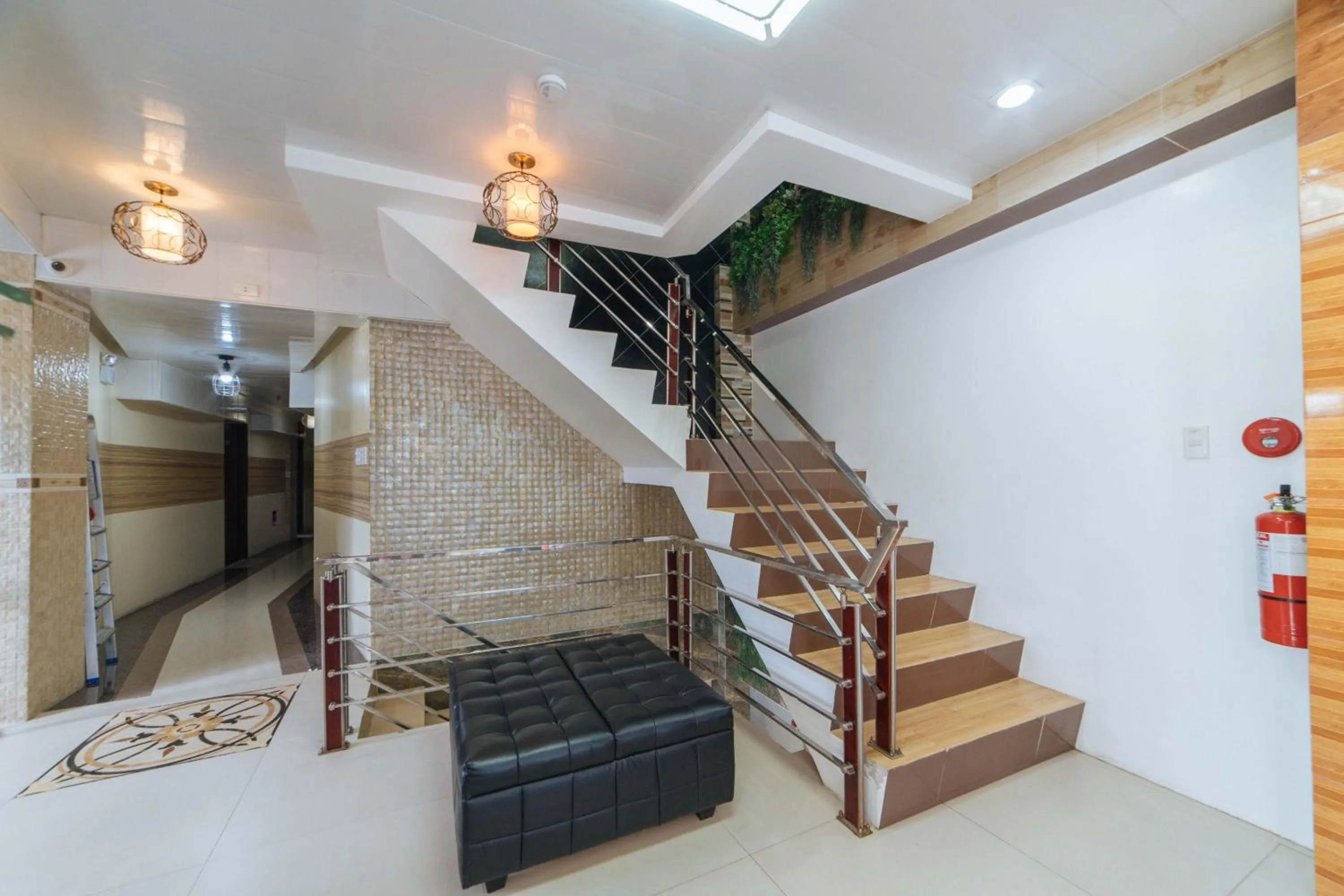 Living room, Seating Area in RedDoorz@Lawaan Roxas City