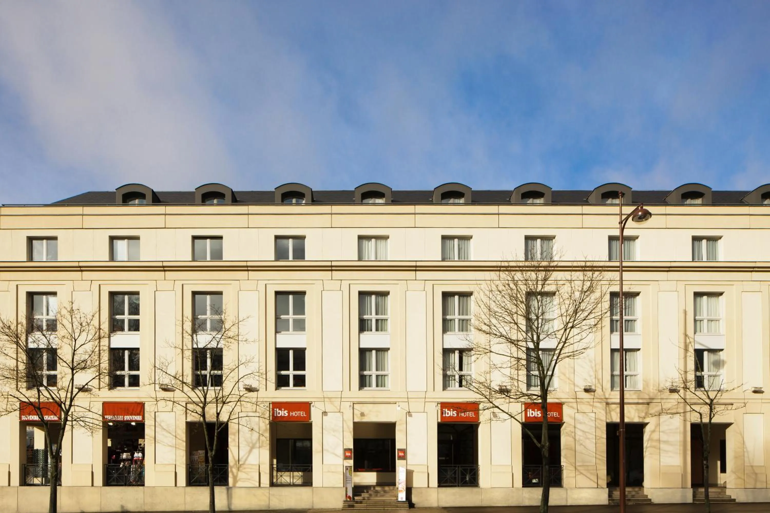Facade/entrance in ibis Versailles Château