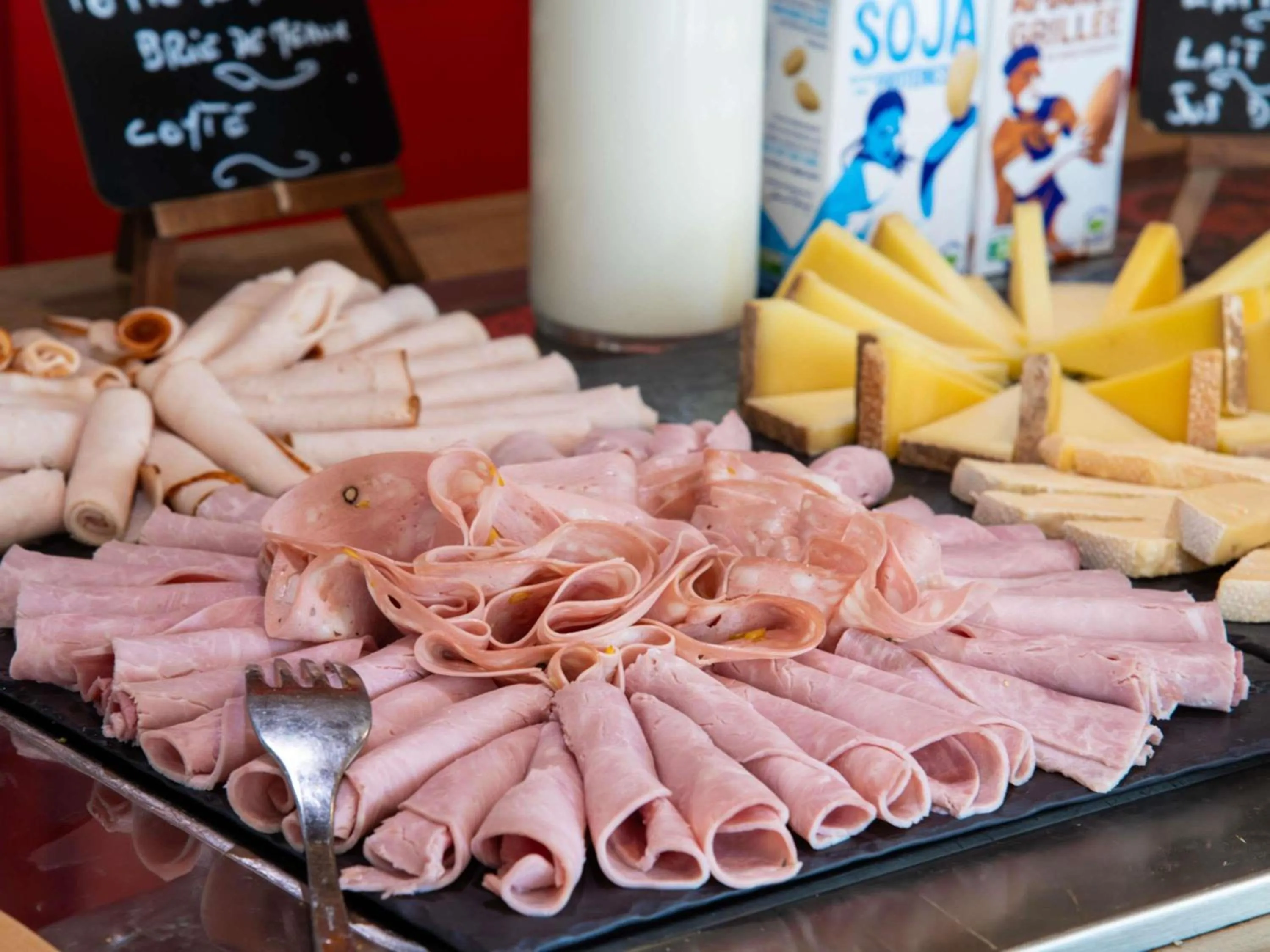 Breakfast in ibis Versailles Château