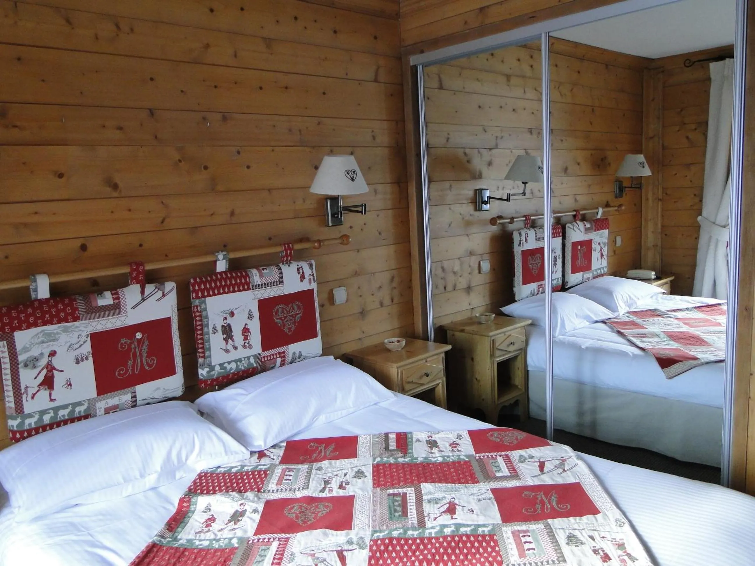 Bed in Le Caprice Des Neiges