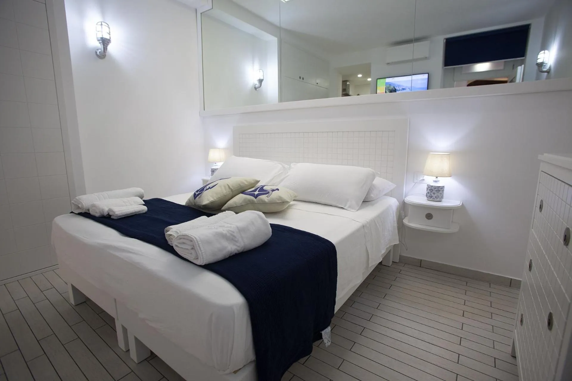 Photo of the whole room, Bed in Le Tolde del Corallone