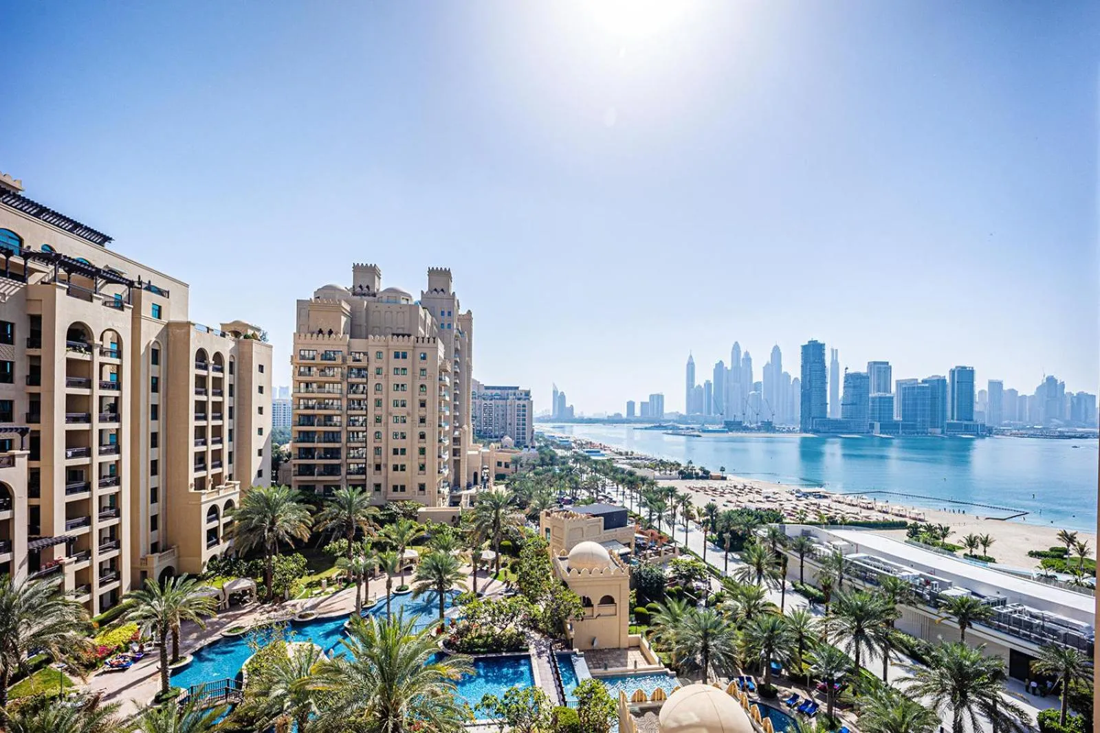 Sea view in South & North Residence Palm Jumeirah