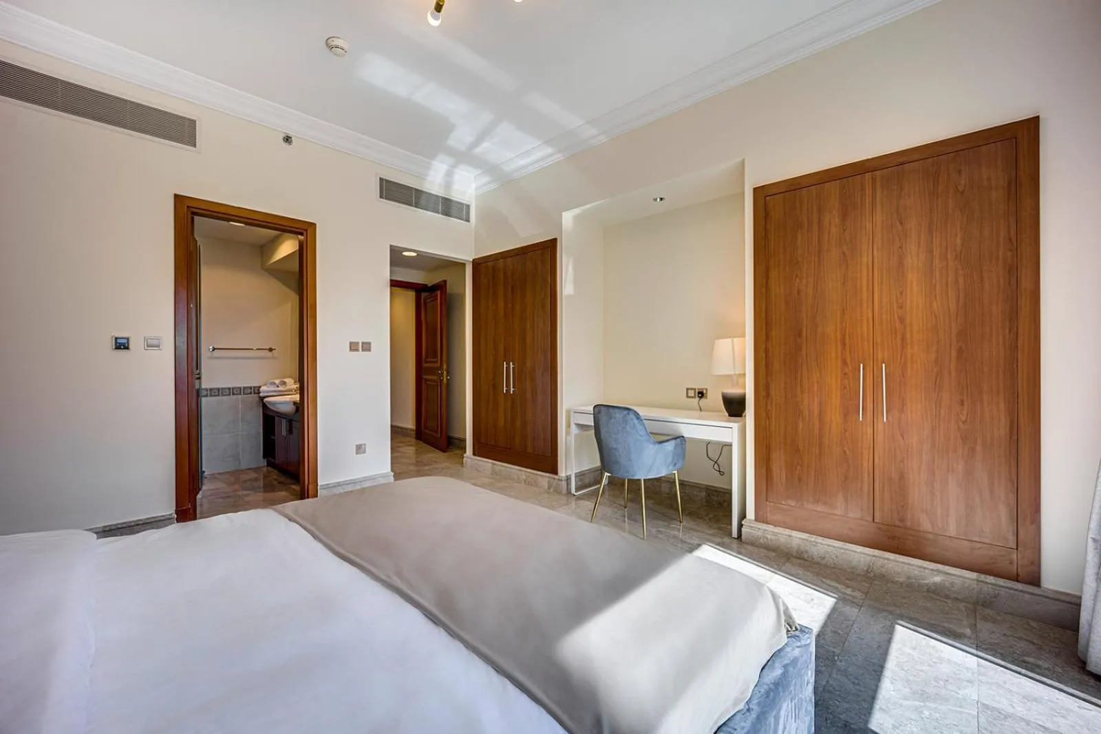 Bedroom, Bed in South & North Residence Palm Jumeirah