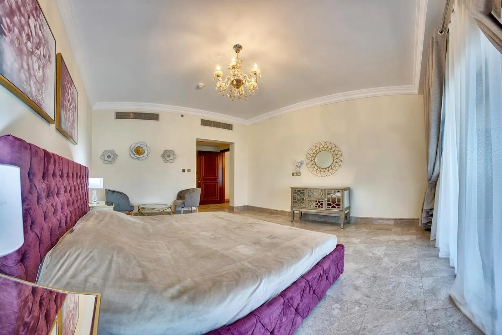 Bed in South & North Residence Palm Jumeirah