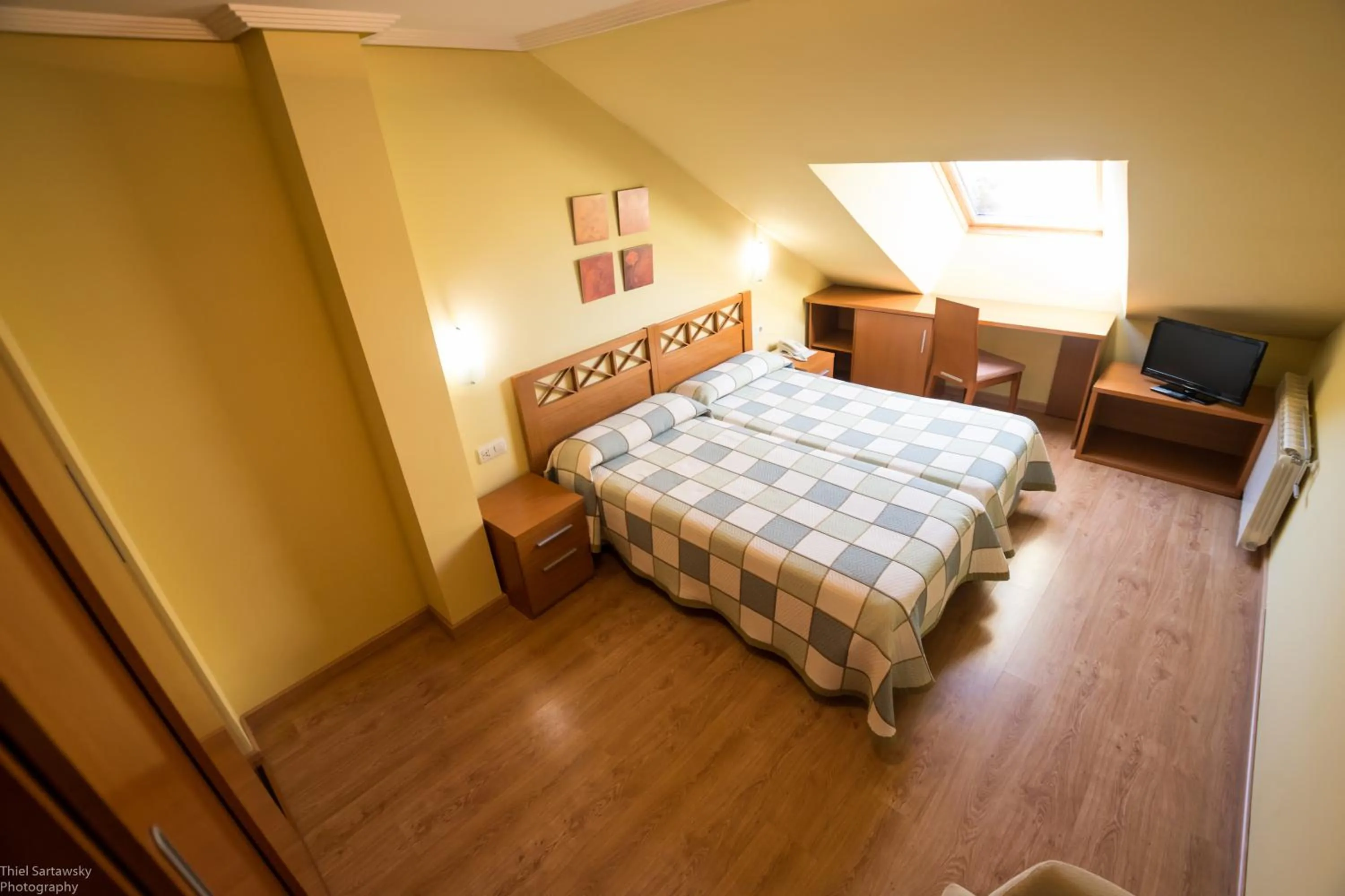 Bedroom, Bed in Hotel El Roble