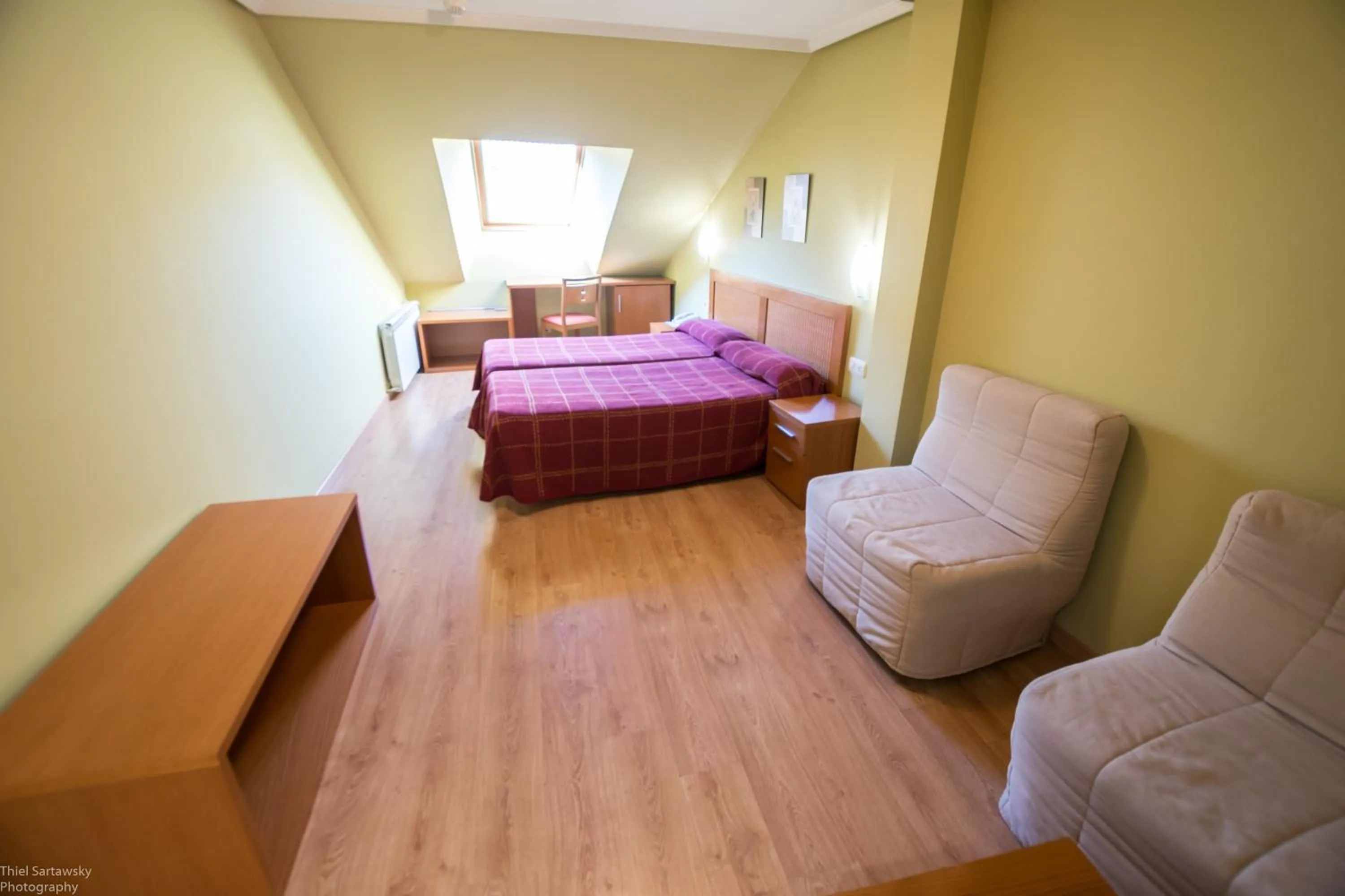 Bedroom, Bed in Hotel El Roble