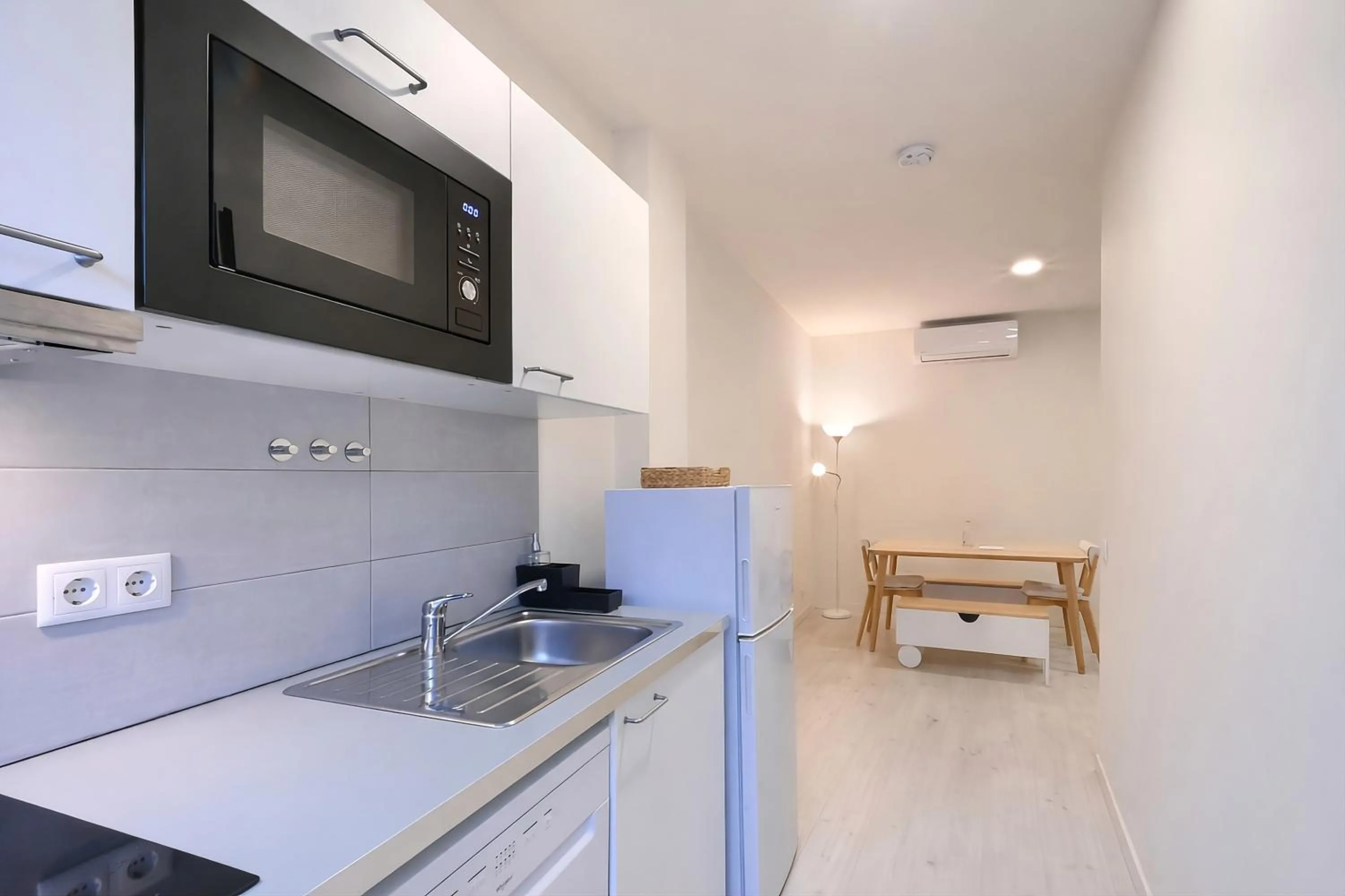 kitchen in FindMe InPorto Santa Catarina