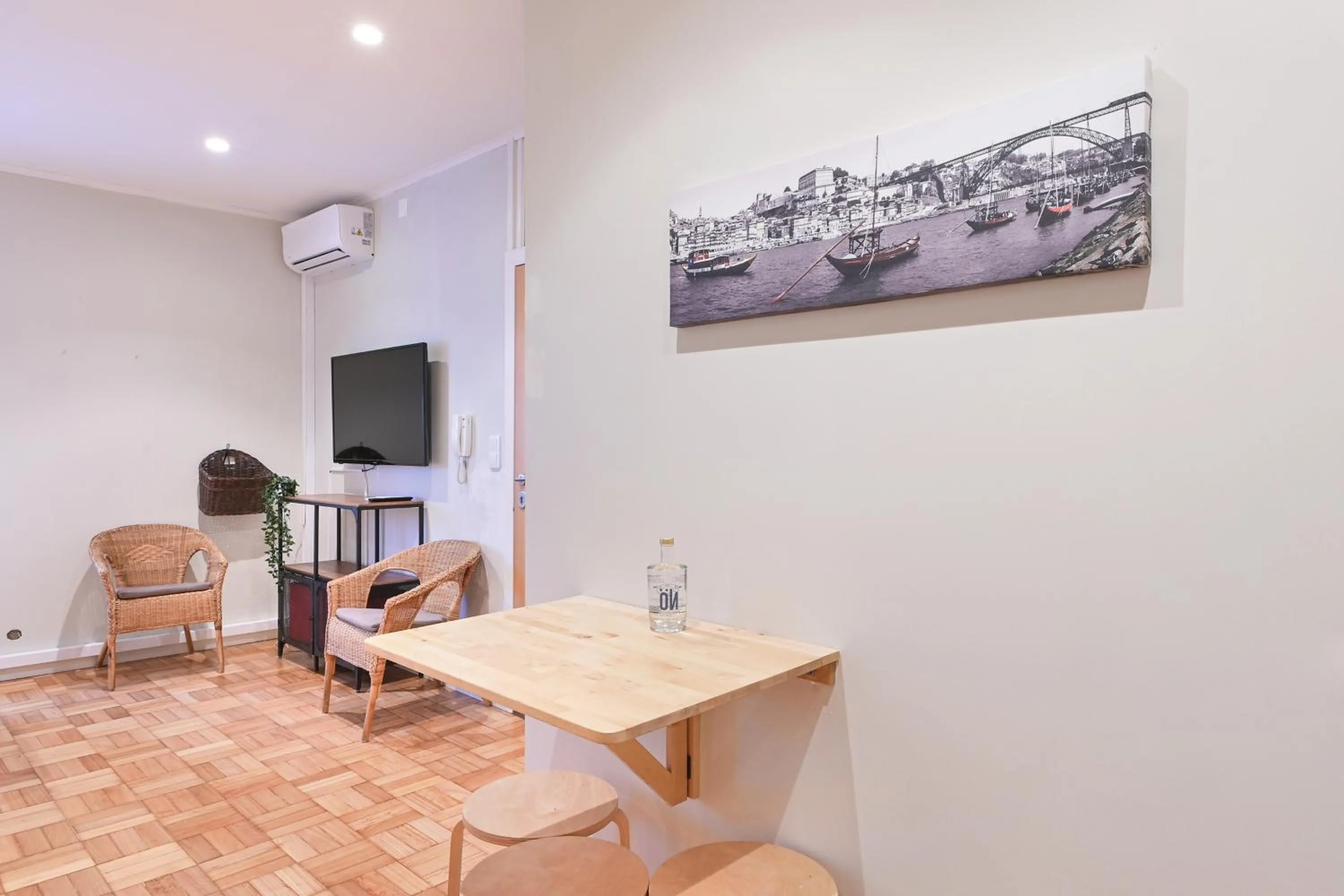 TV and multimedia in FindMe InPorto Santa Catarina