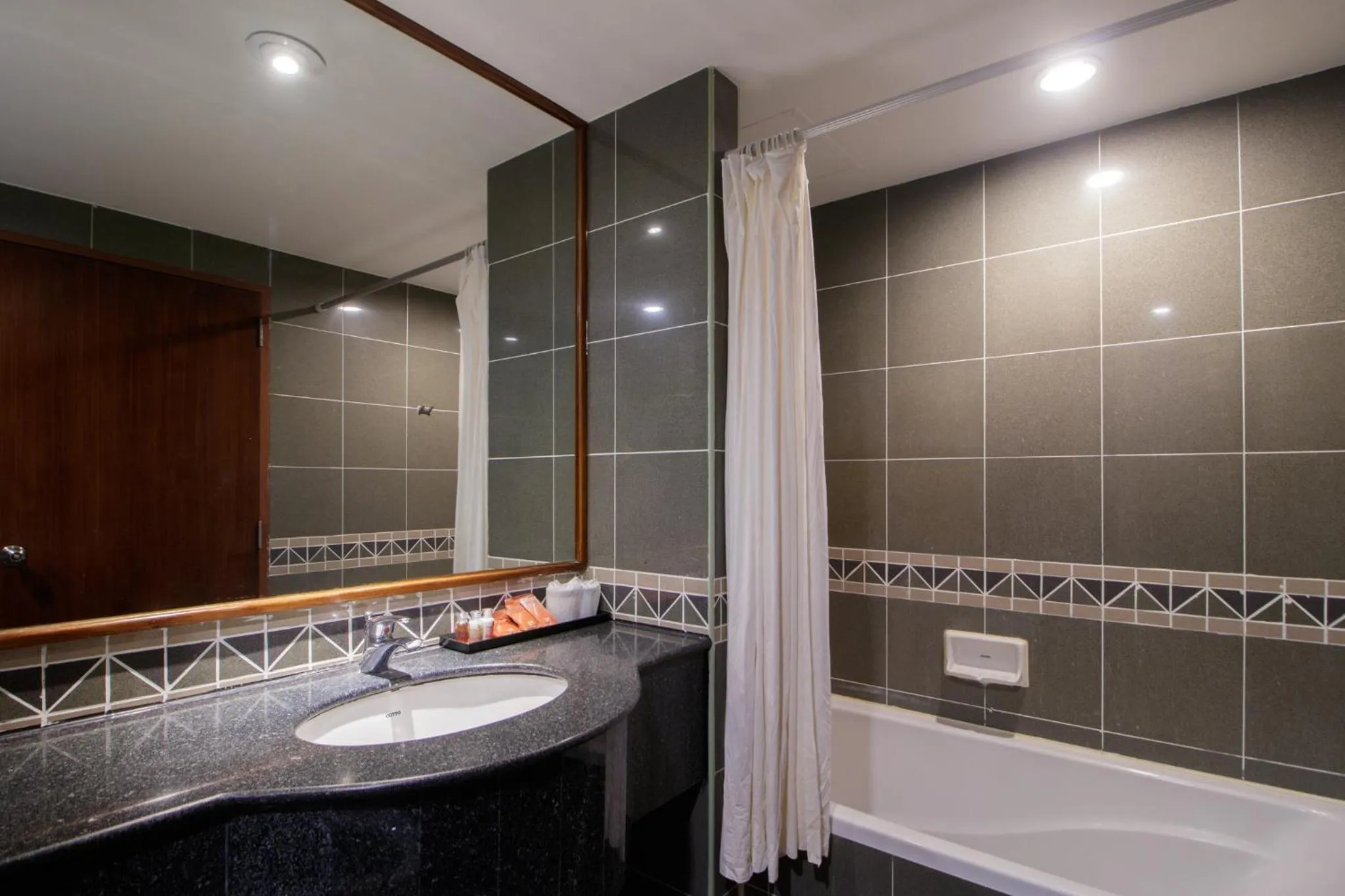 Bathroom in Garden Sea View Resort