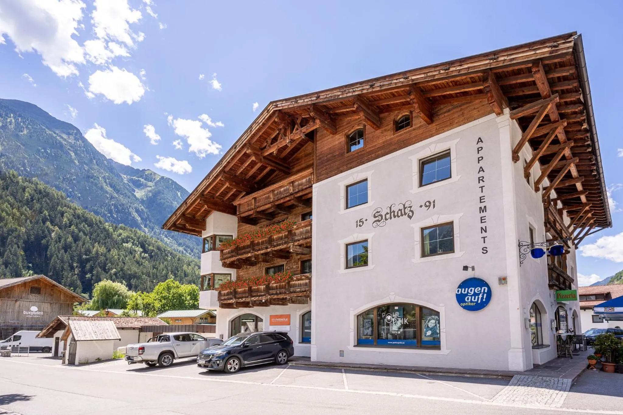 Property building in Appartement Residenz Schatz