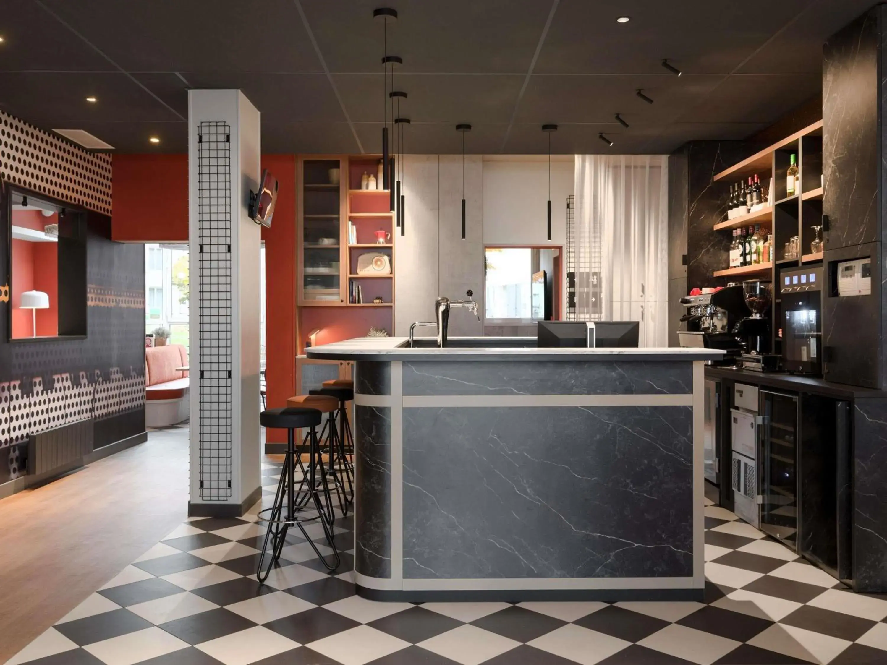 Property building in ibis Rueil-Malmaison Centre Property building in ibis Rueil-Malmaison Centre