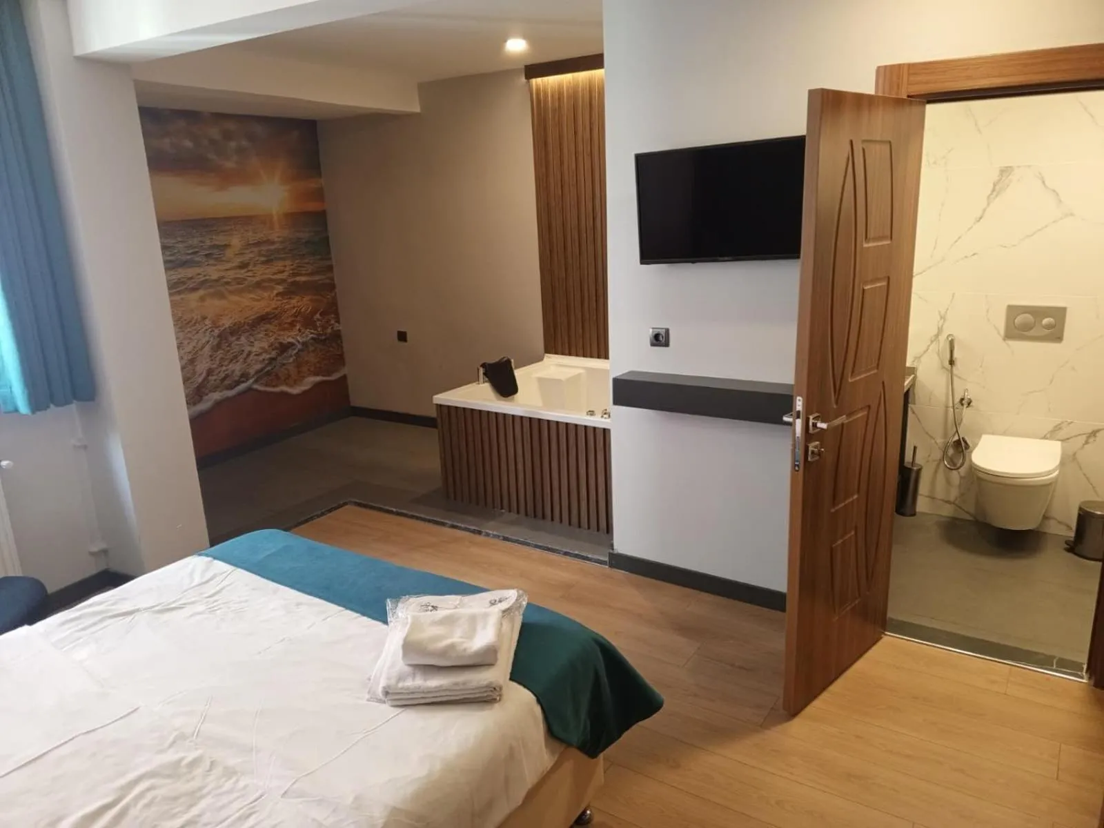 Bed in City Port Hotel Trabzon