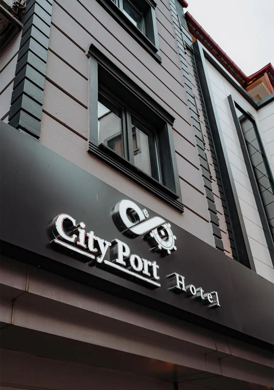 Property building in City Port Hotel Trabzon