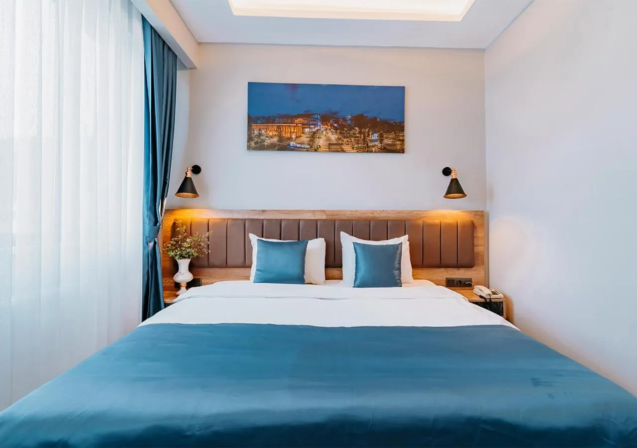 Bed in City Port Hotel Trabzon