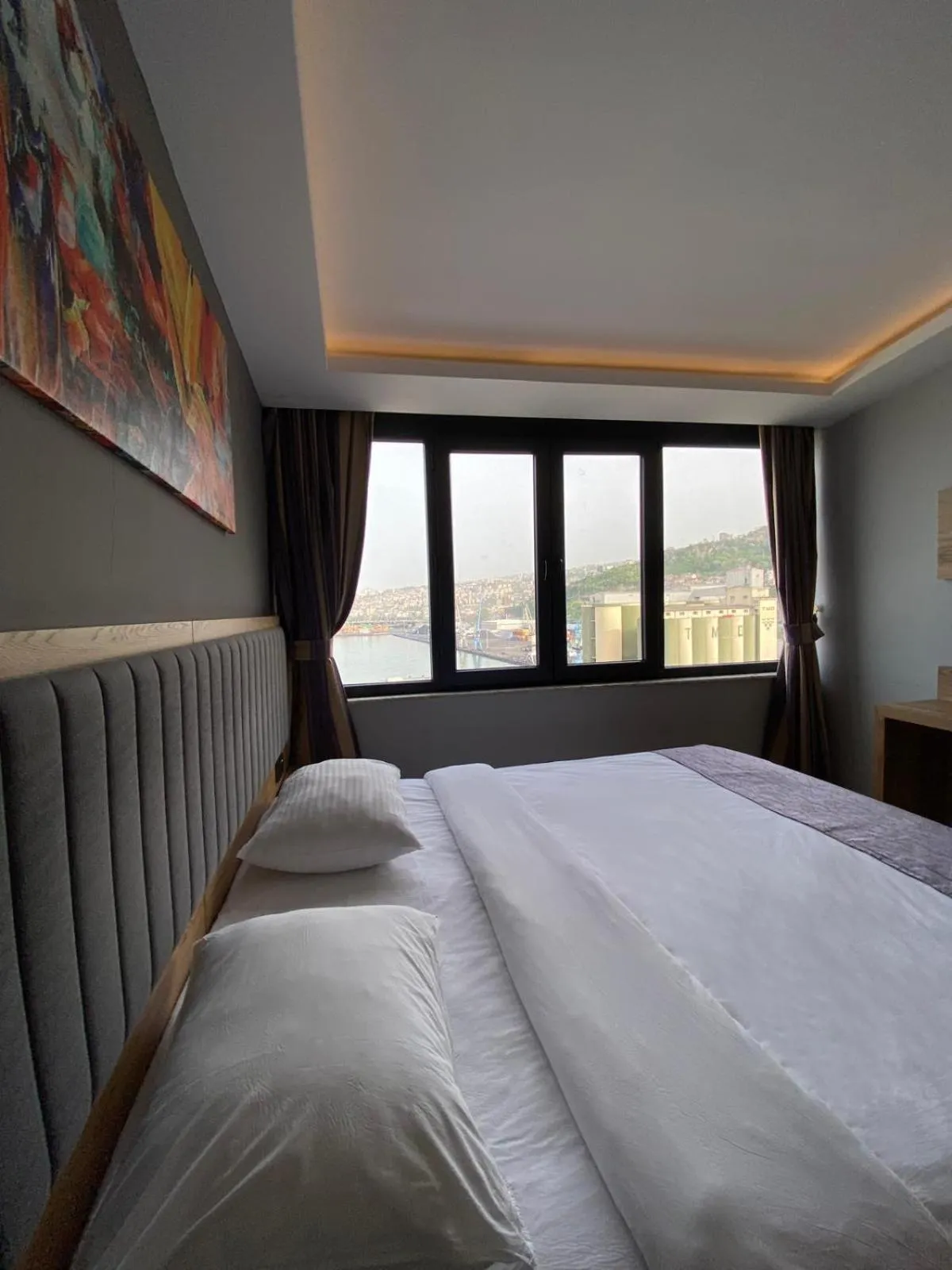 Bed in City Port Hotel Trabzon