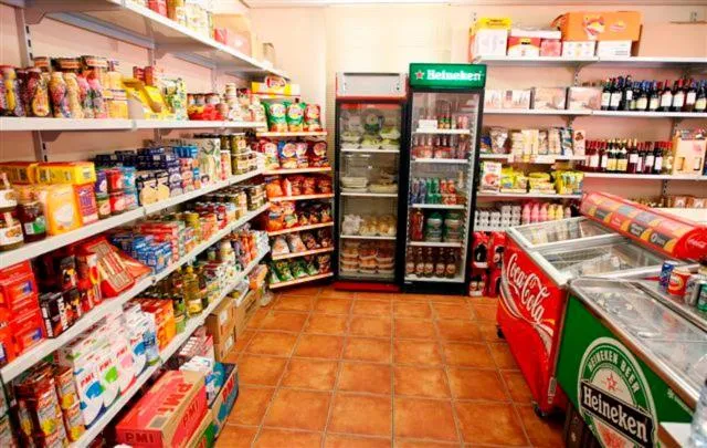 On-site shops in Camping Fuentes Blancas