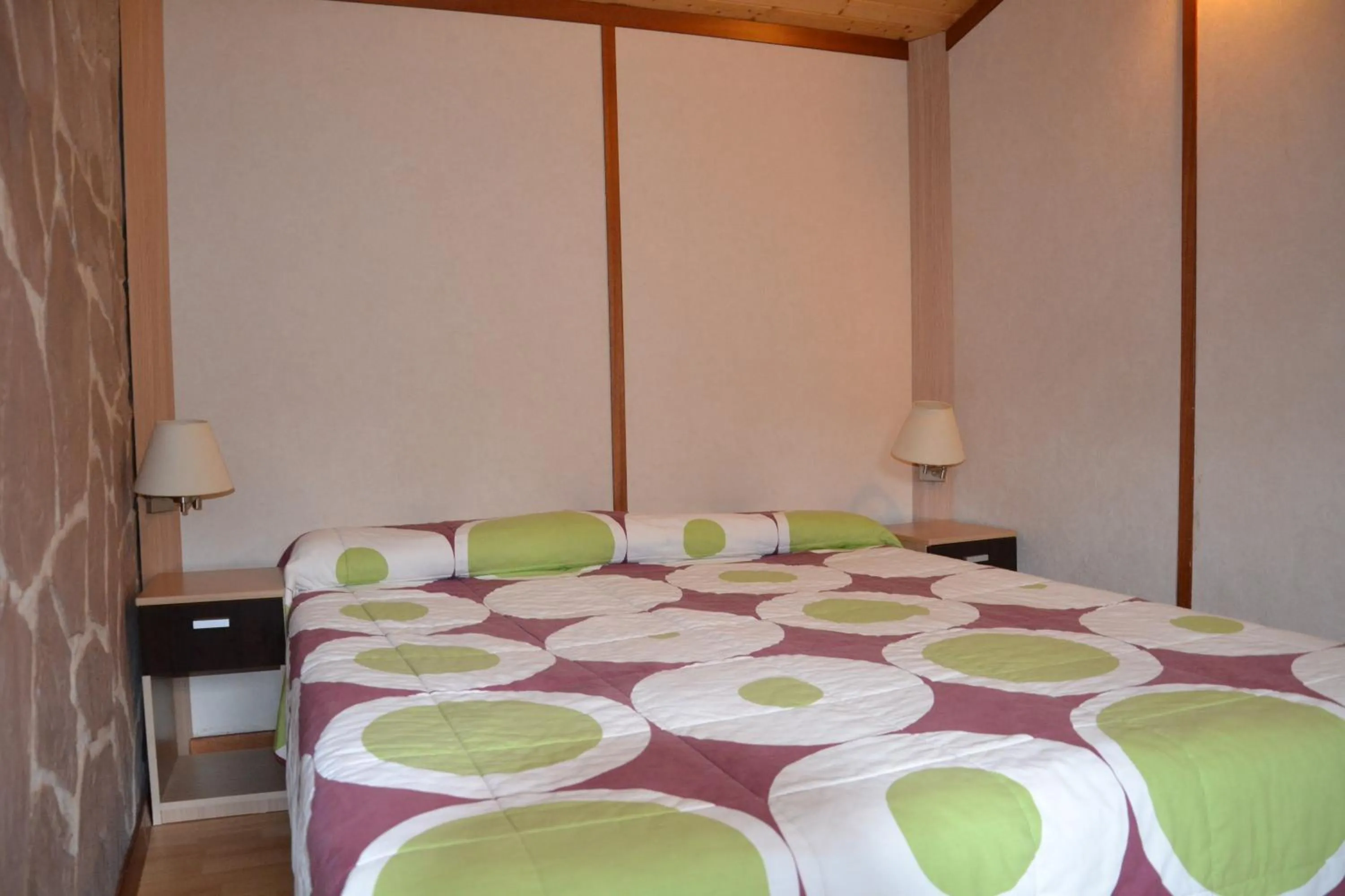 Bed in Camping Fuentes Blancas