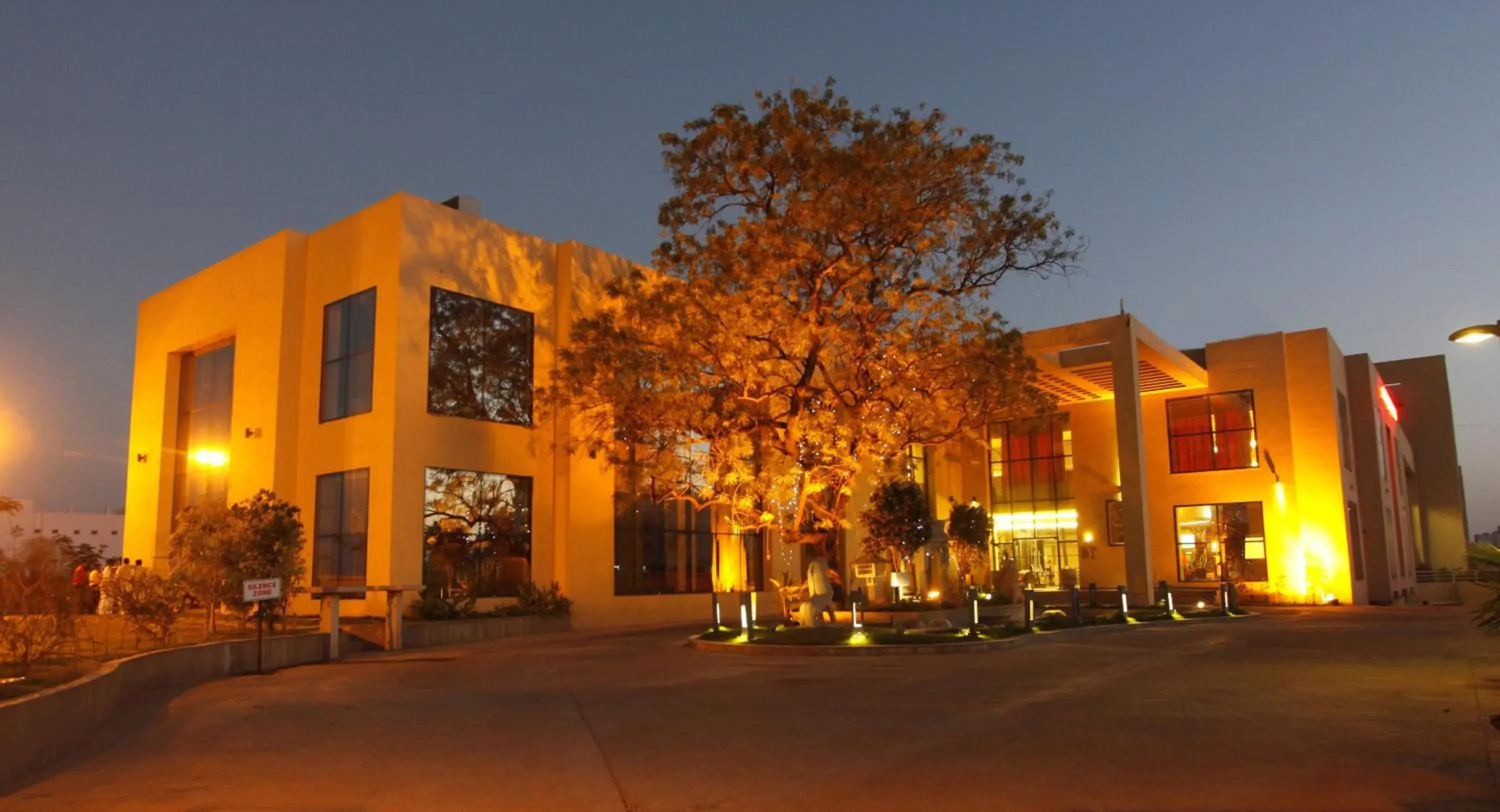 Property building in St Laurn The Spiritual Resort Property building in St Laurn The Spiritual Resort