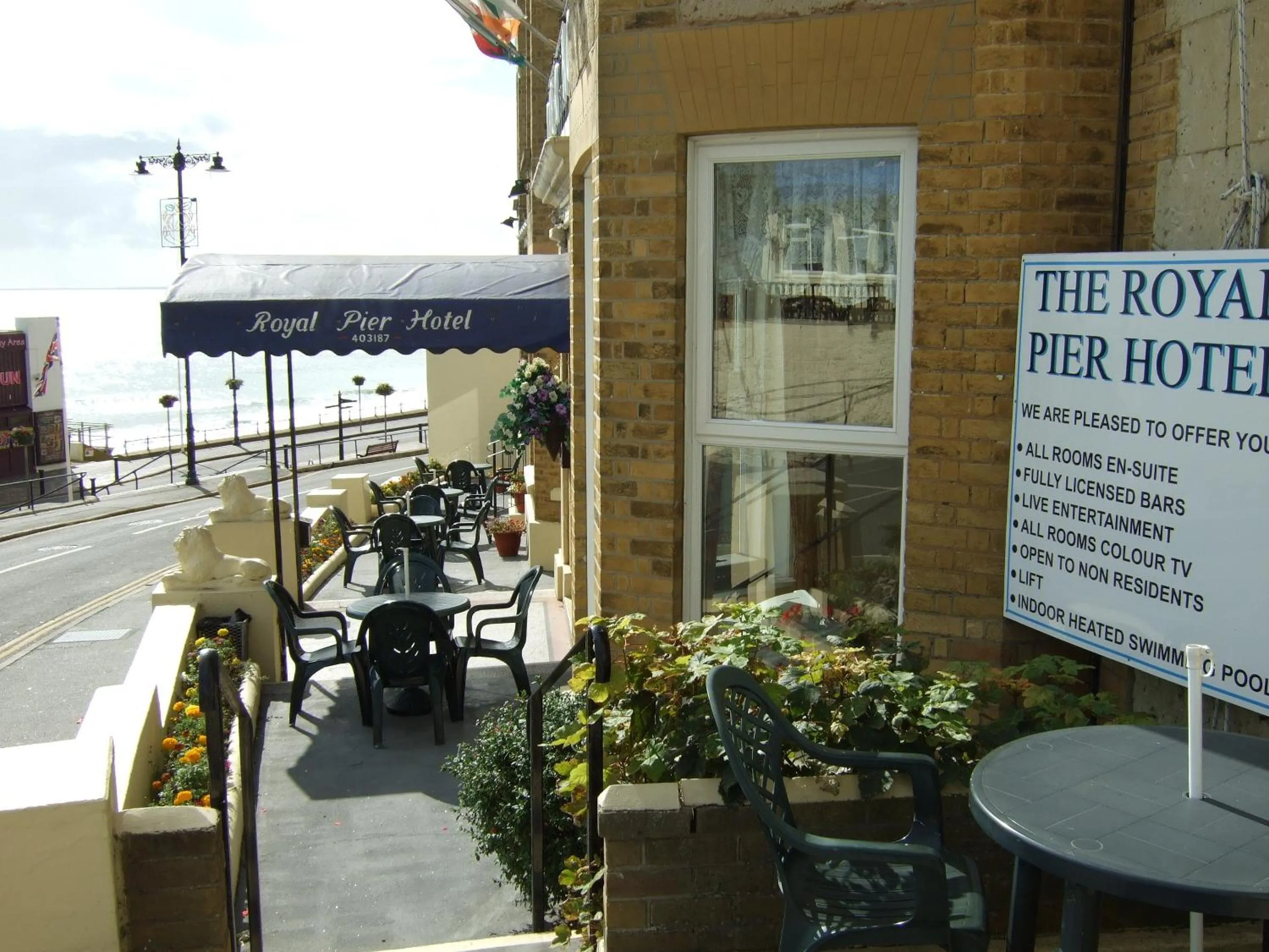 Patio in Royal Pier