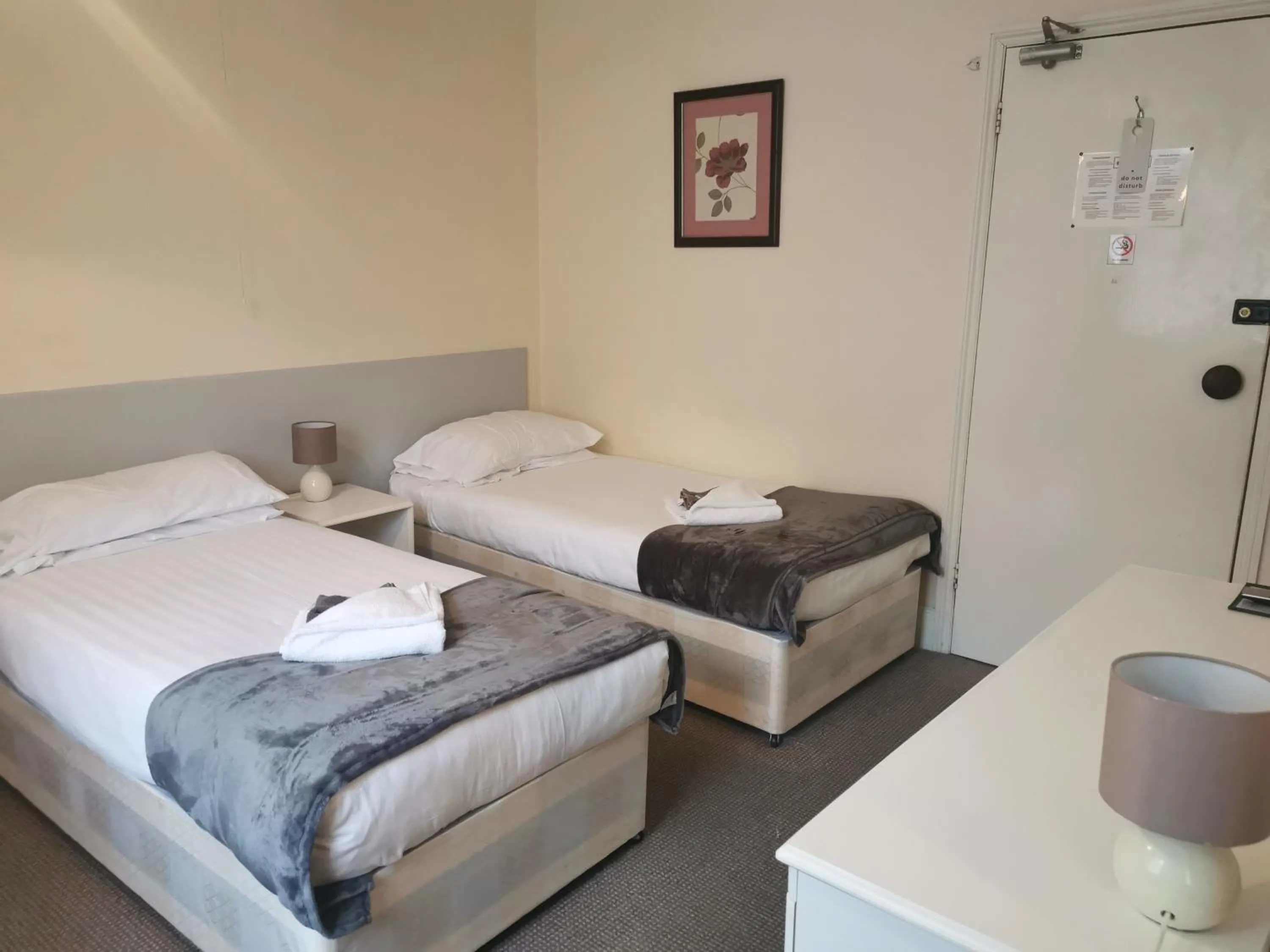 Twin Room in Royal Pier