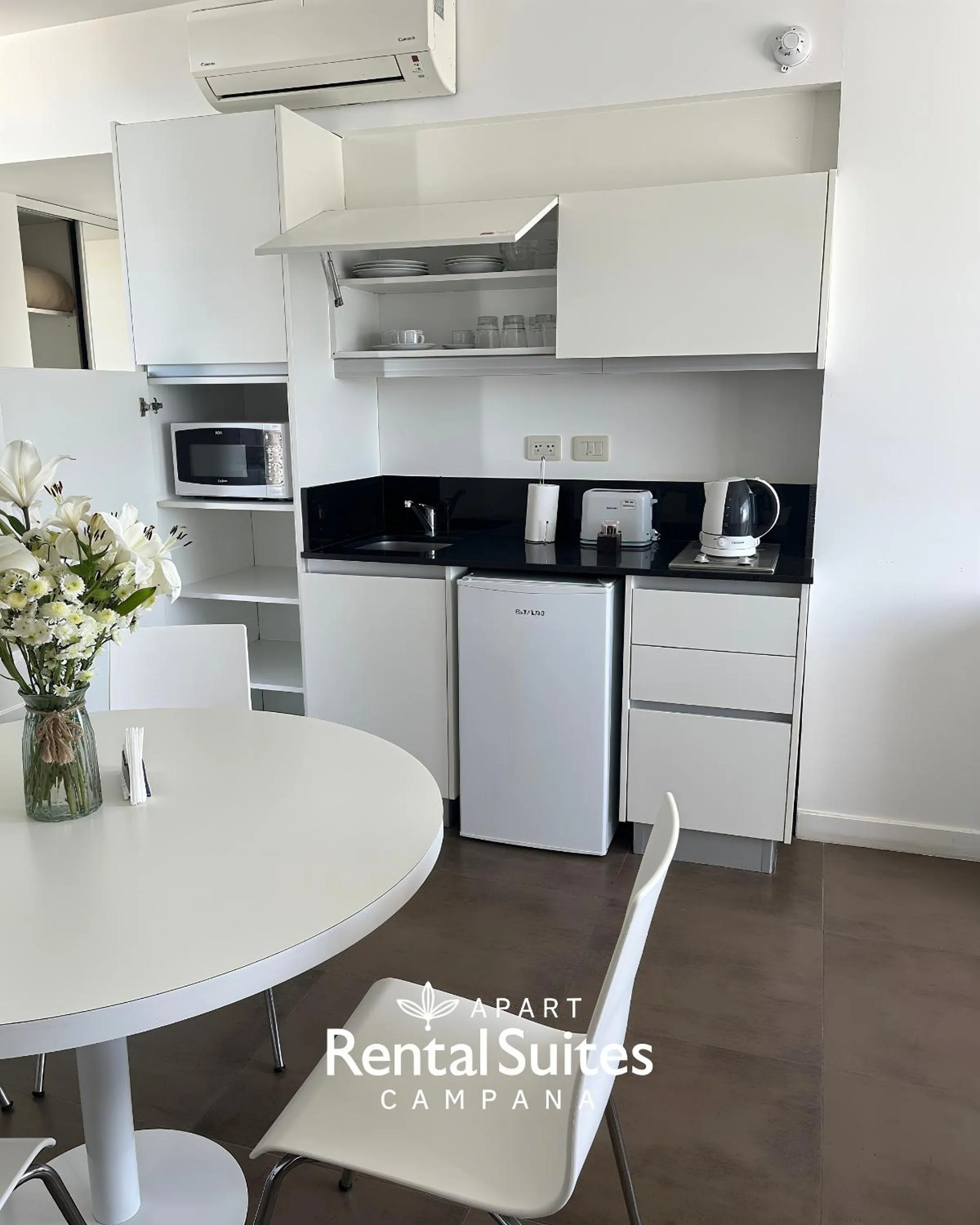 kitchen in RENTAL SUITES CAMPANA