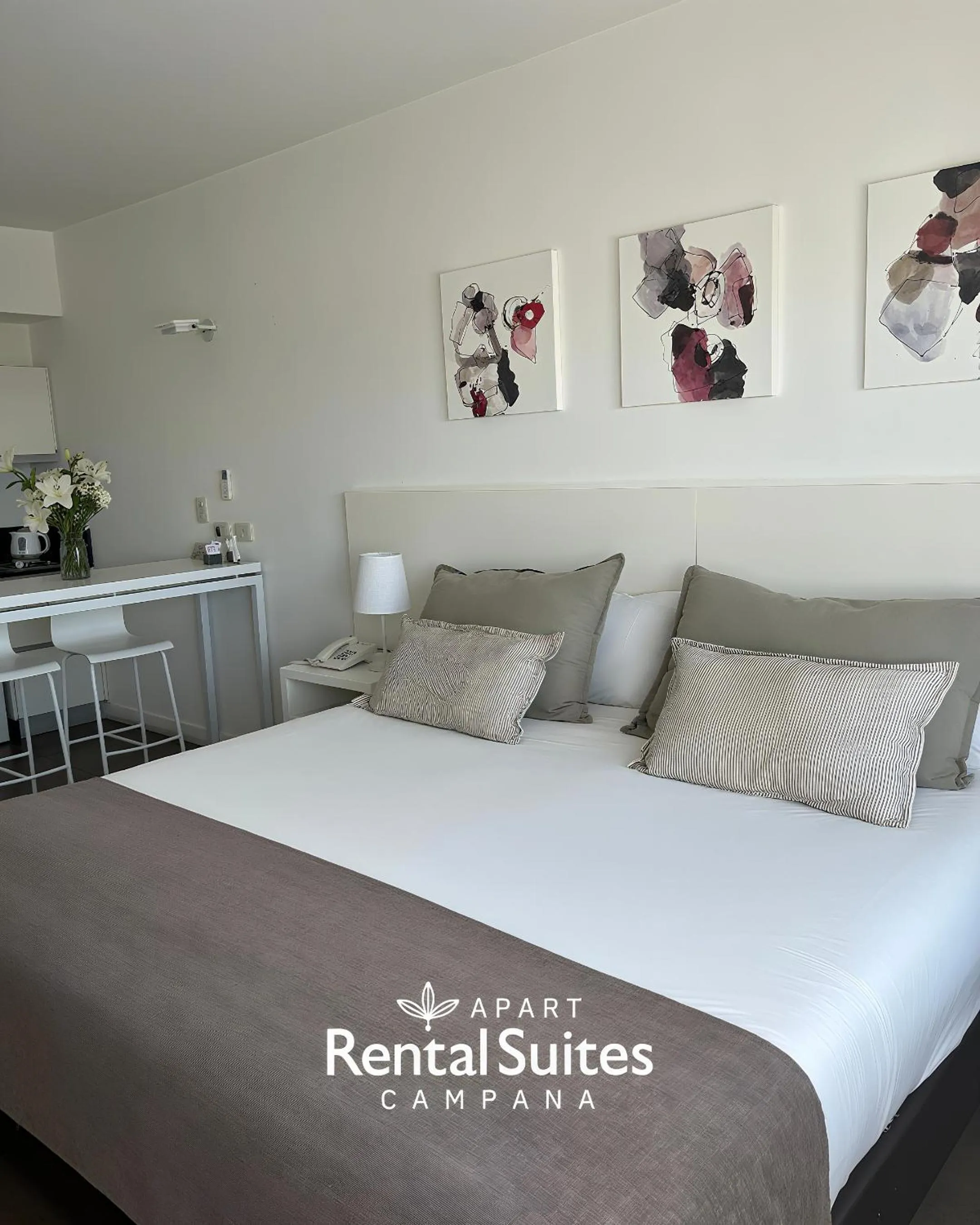 Bed in RENTAL SUITES CAMPANA