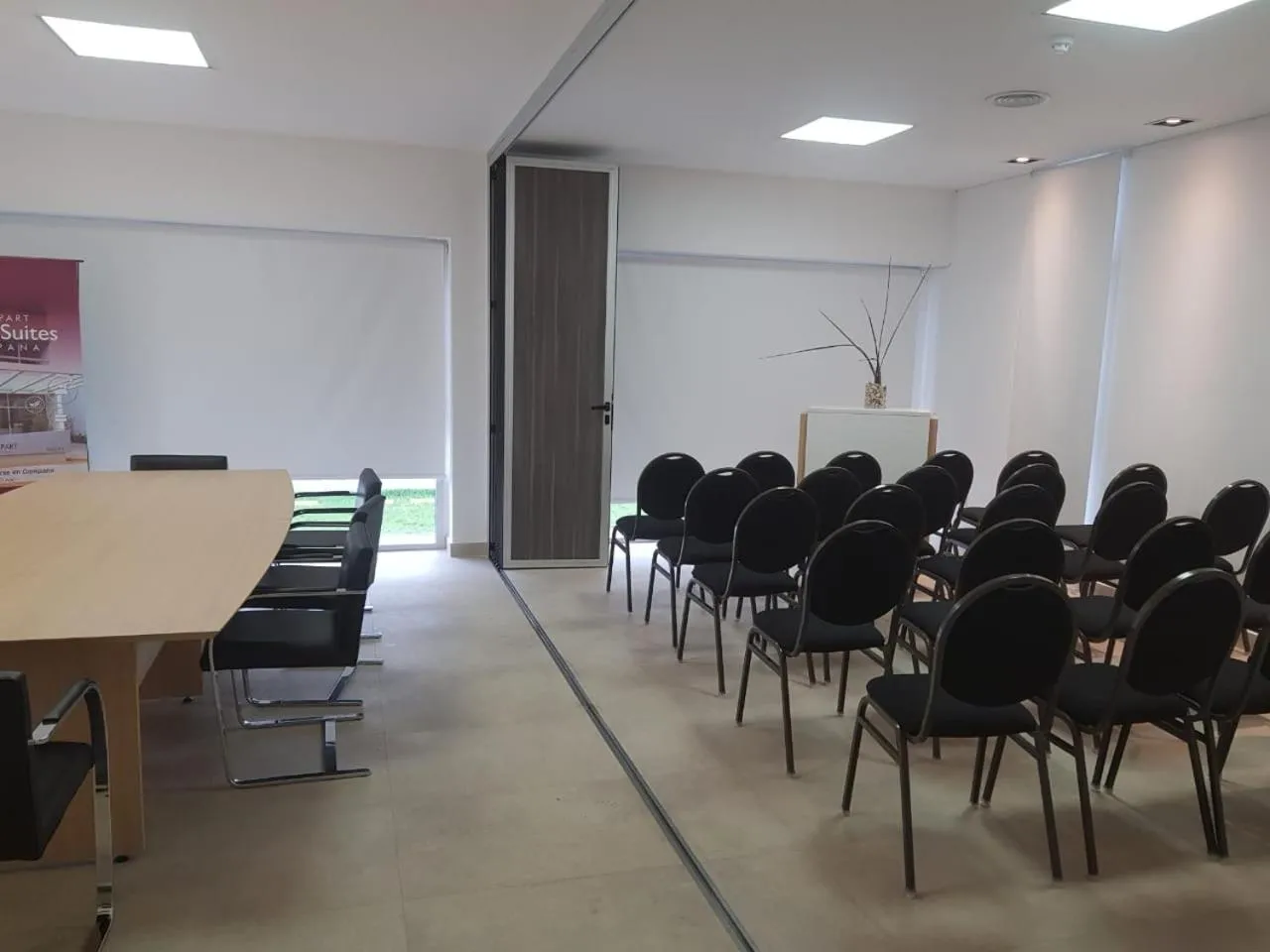 Meeting/conference room in RENTAL SUITES CAMPANA
