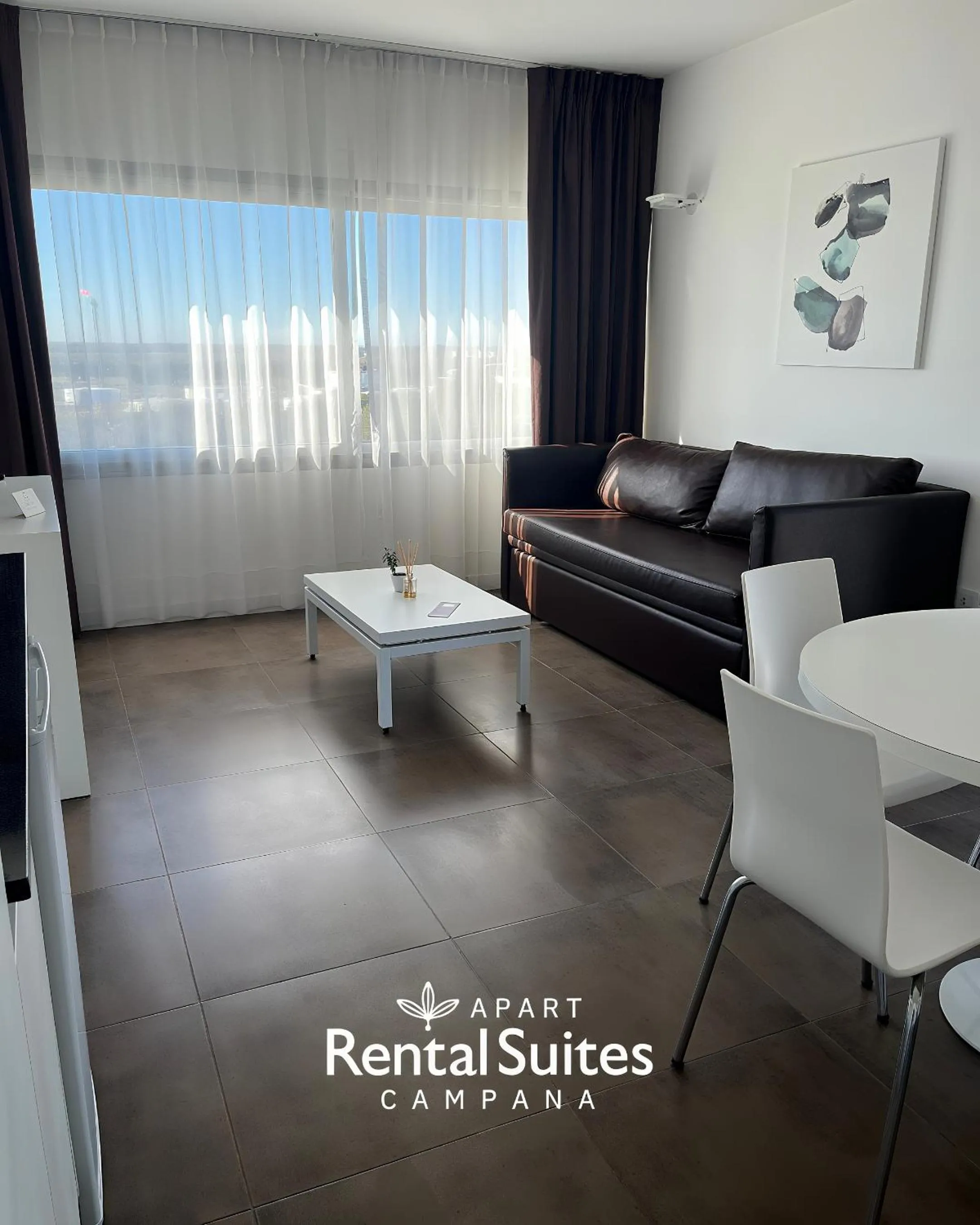 Living room in RENTAL SUITES CAMPANA