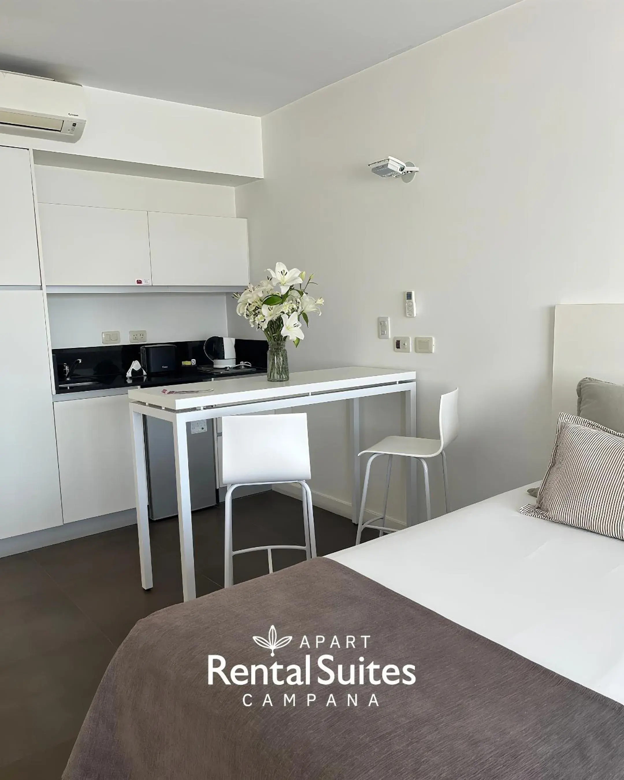 Deluxe Queen Room in RENTAL SUITES CAMPANA Deluxe Queen Room in RENTAL SUITES CAMPANA