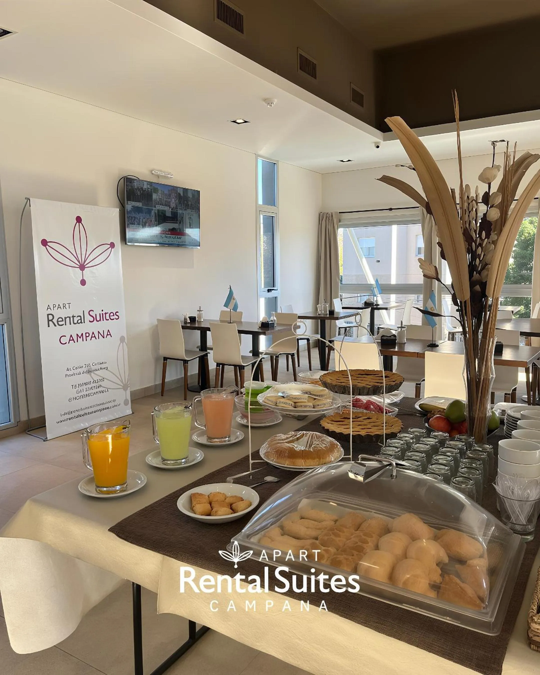Buffet breakfast in RENTAL SUITES CAMPANA