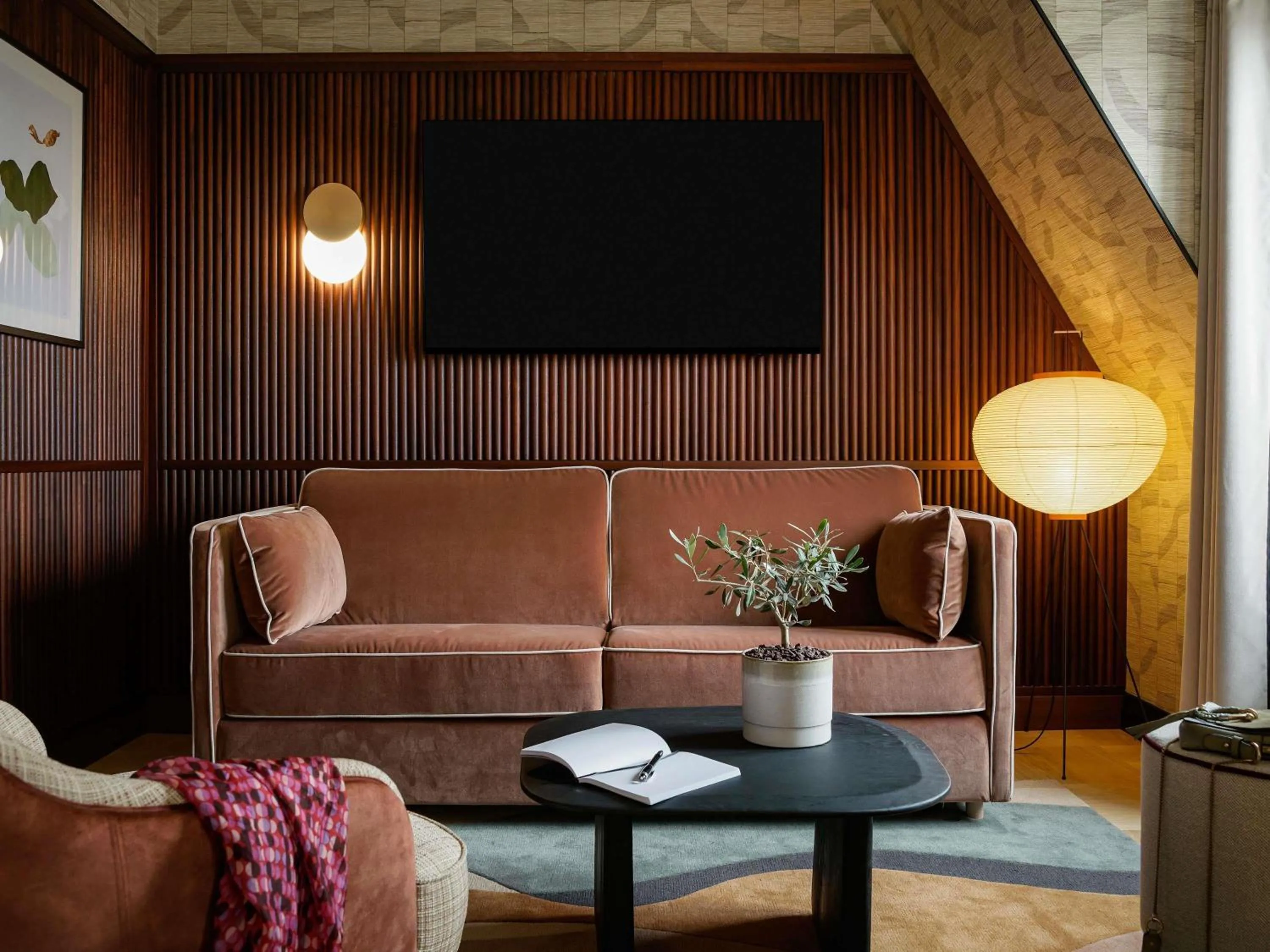 Bedroom in Hotel Faubourg Galant Paris - Handwritten Collection