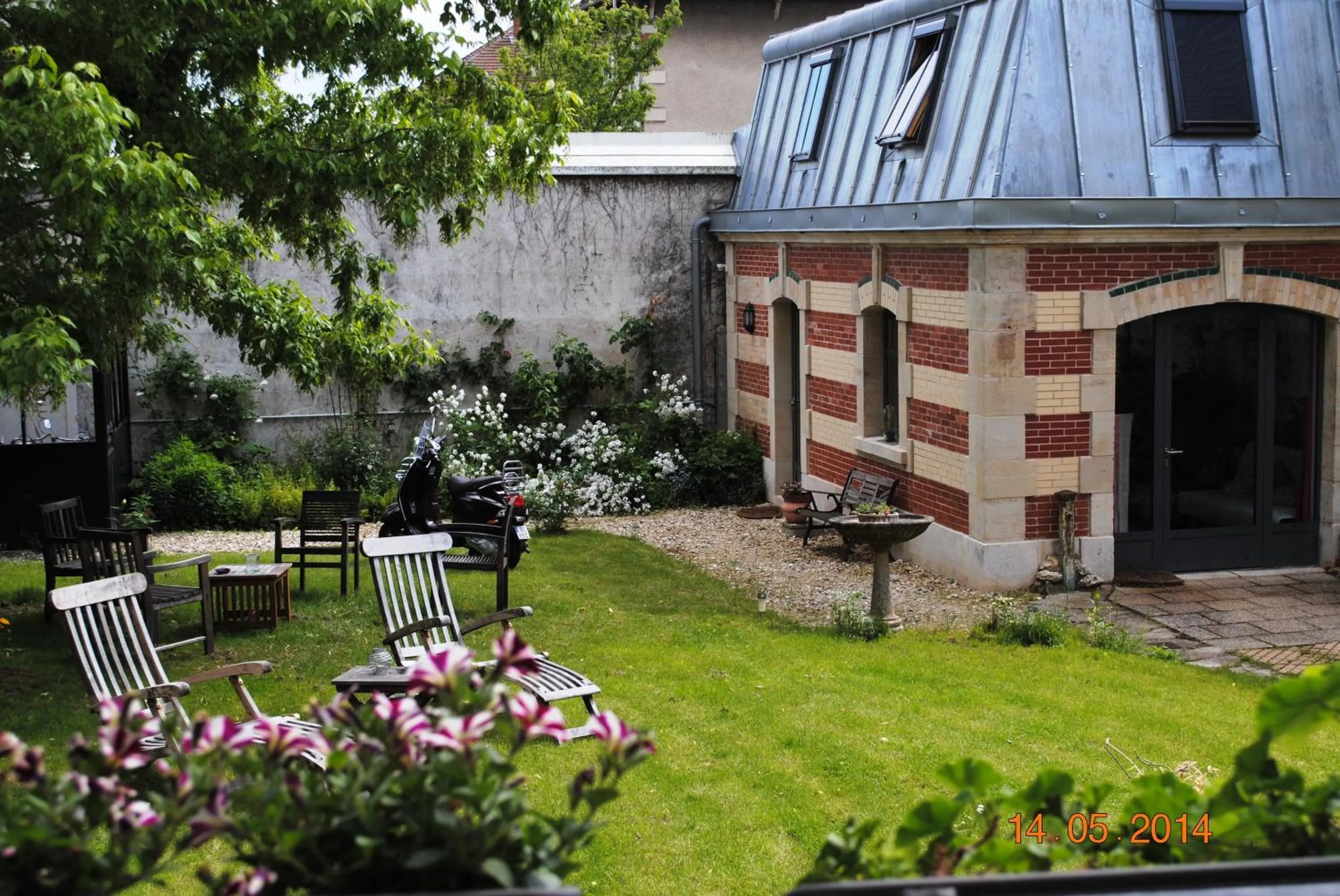 Garden in "Maison Schott" Studio