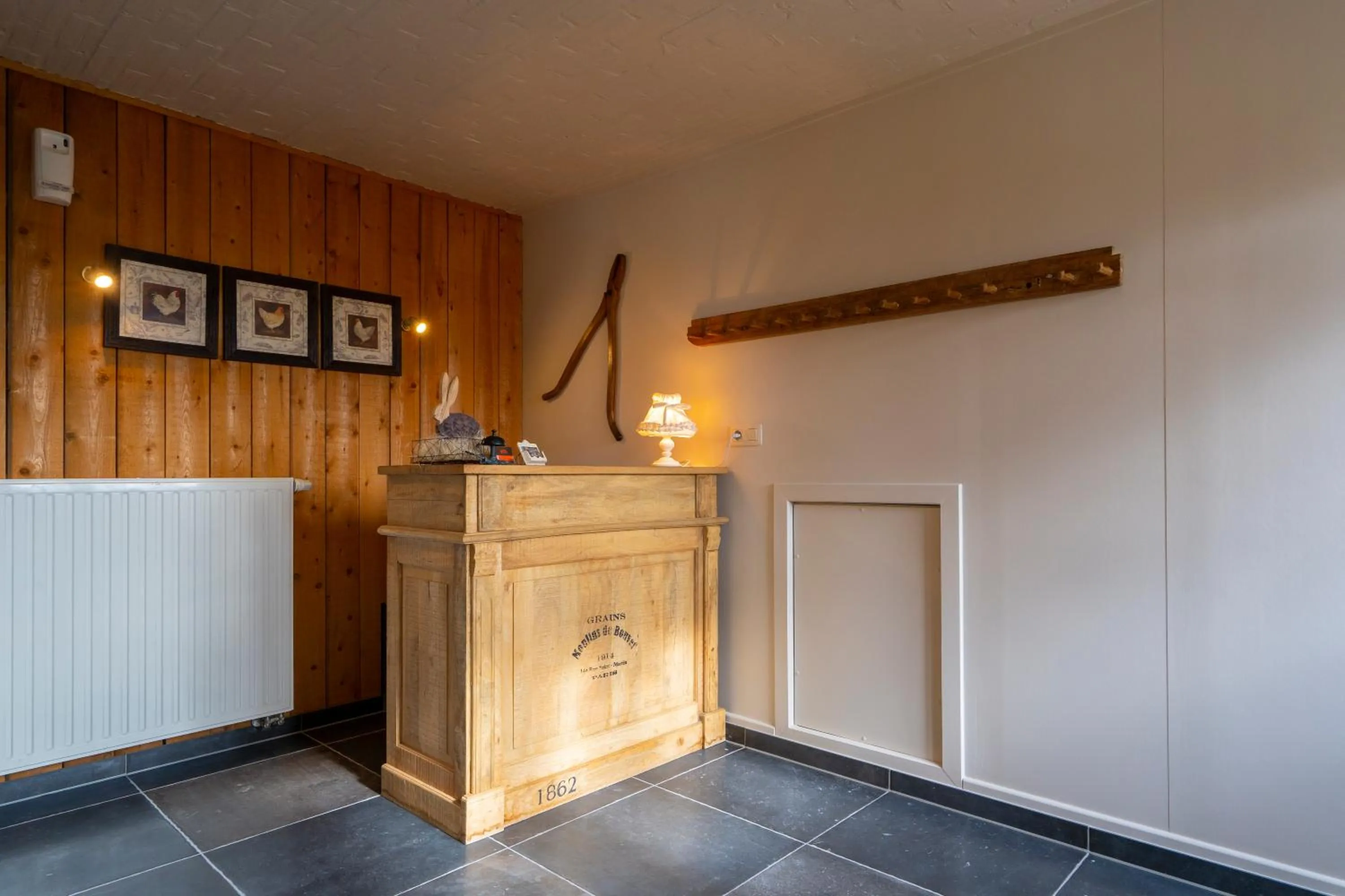 Lobby or reception in Gasthof Schraevenacker