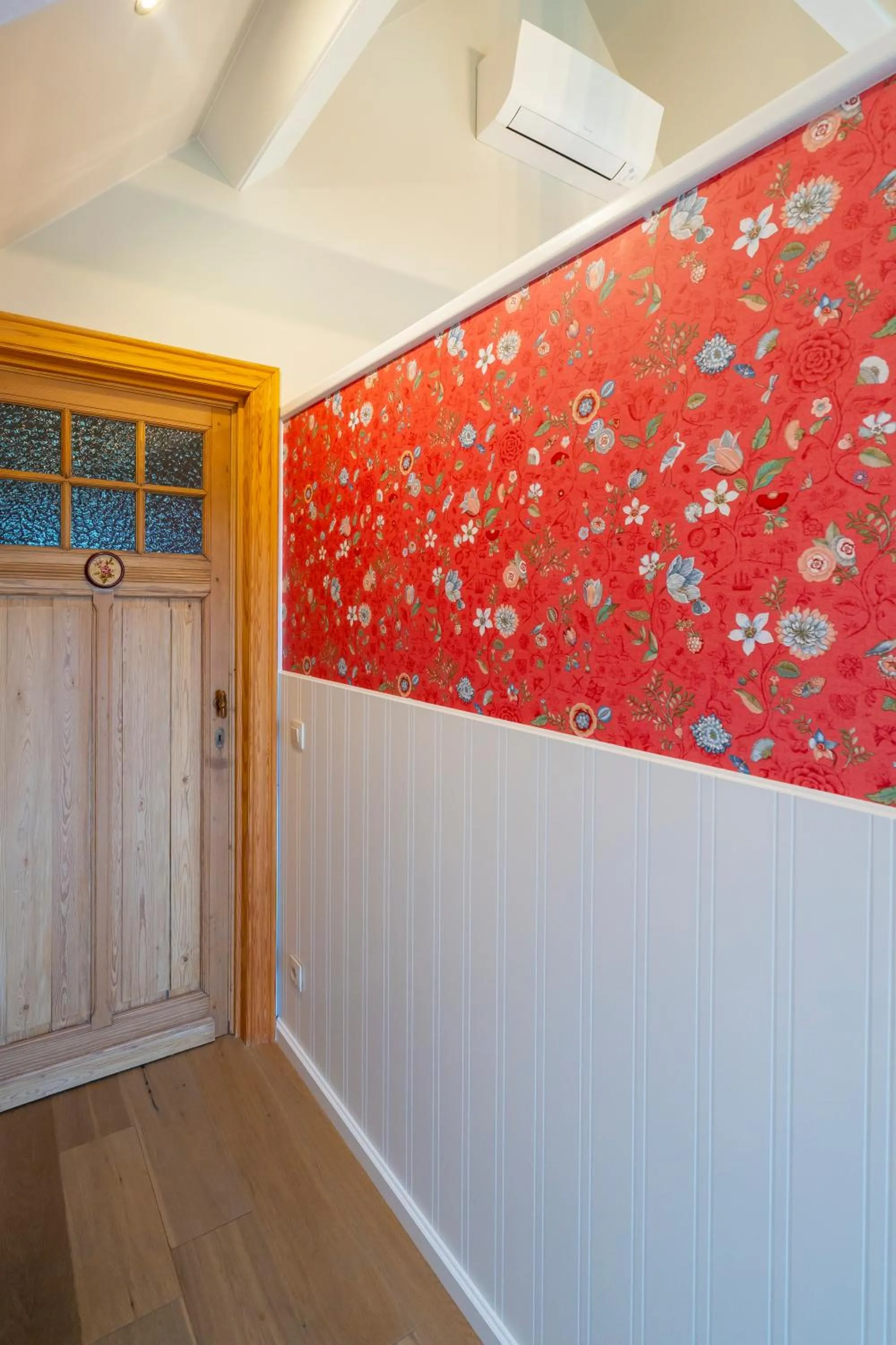 Decorative detail in Gasthof Schraevenacker