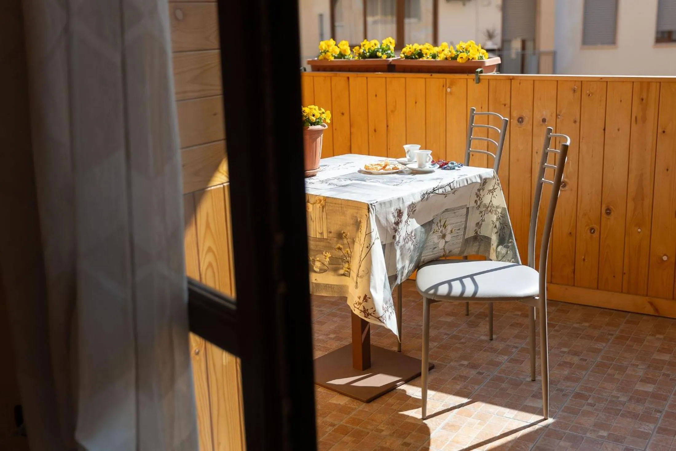 Balcony/Terrace in L'OPERA ROOMS