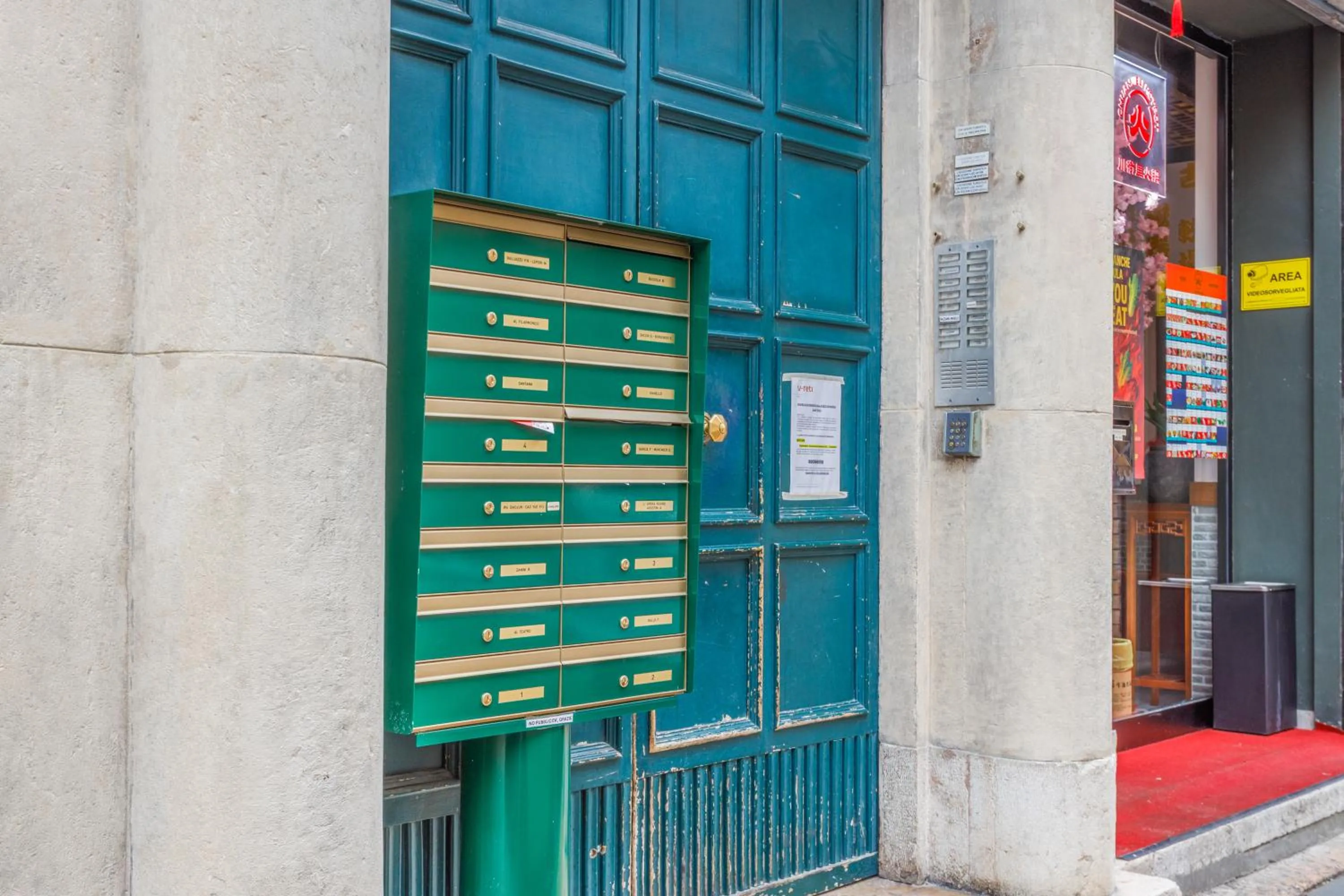 OPERA et LOVE - 200m dall'Arena con convenzione per Parcheggio e Colazione in pasticceria adiacente