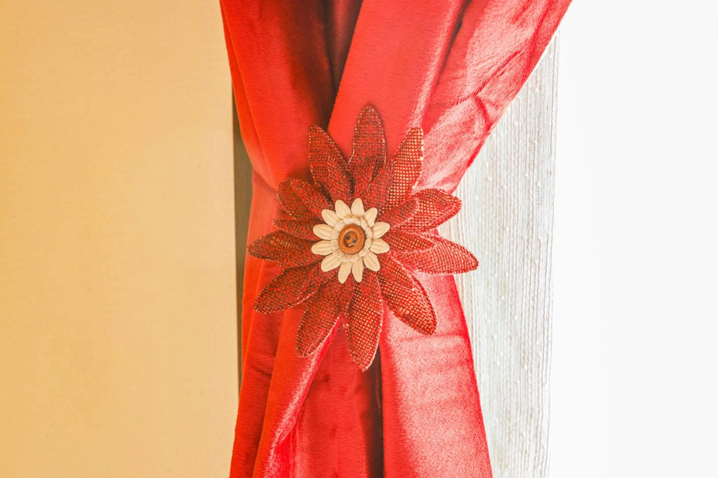 OPERA et LOVE - 200m dall'Arena con convenzione per Parcheggio e Colazione in pasticceria adiacente