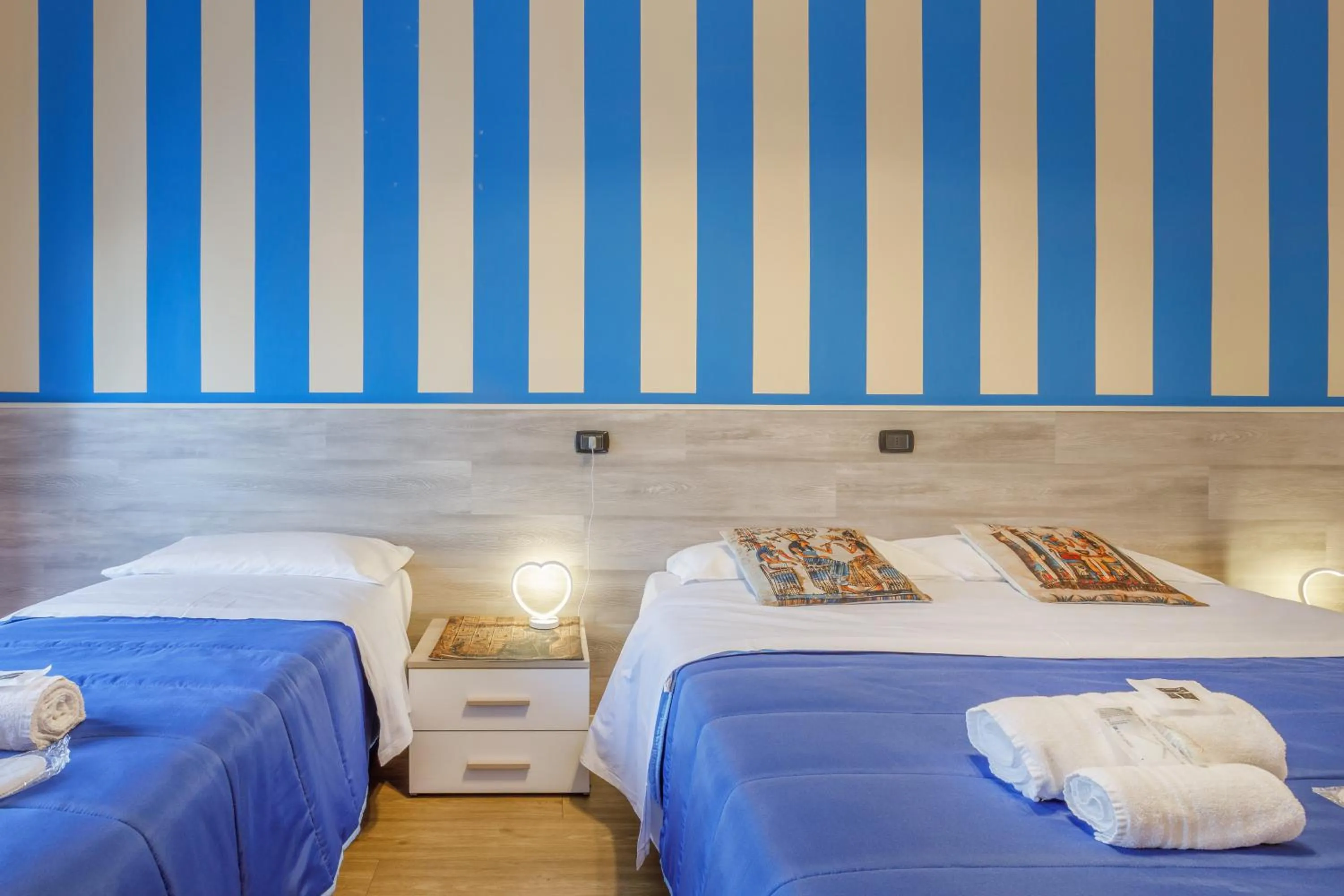 Bed in OPERA et LOVE - 200m dall'Arena con convenzione per Parcheggio e Colazione in pasticceria adiacente