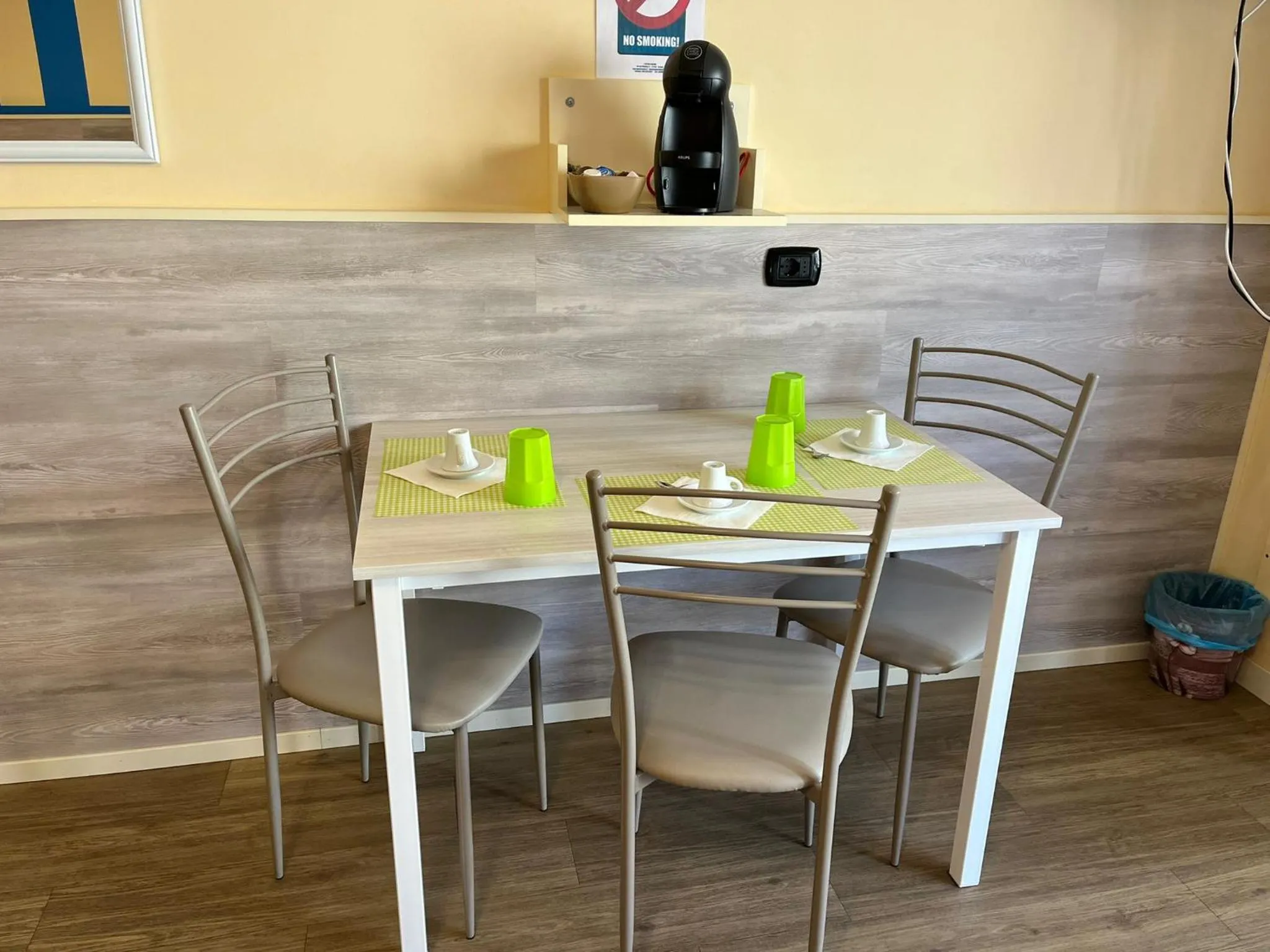 Coffee/tea facilities in L'OPERA ROOMS